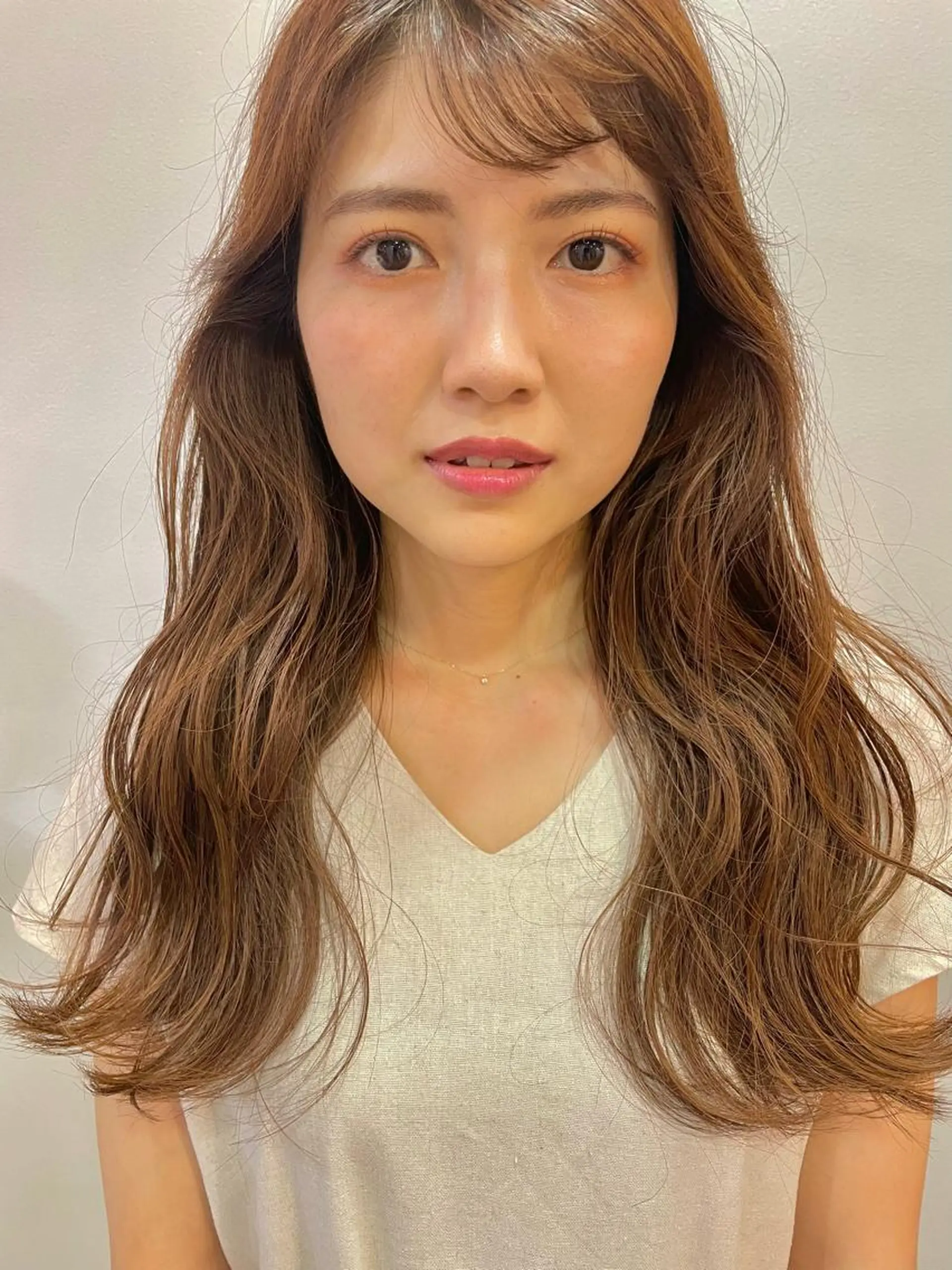 ロング カラー ブリーチなしで透け感 暖色カラーボブaoiのヘアスタイル
