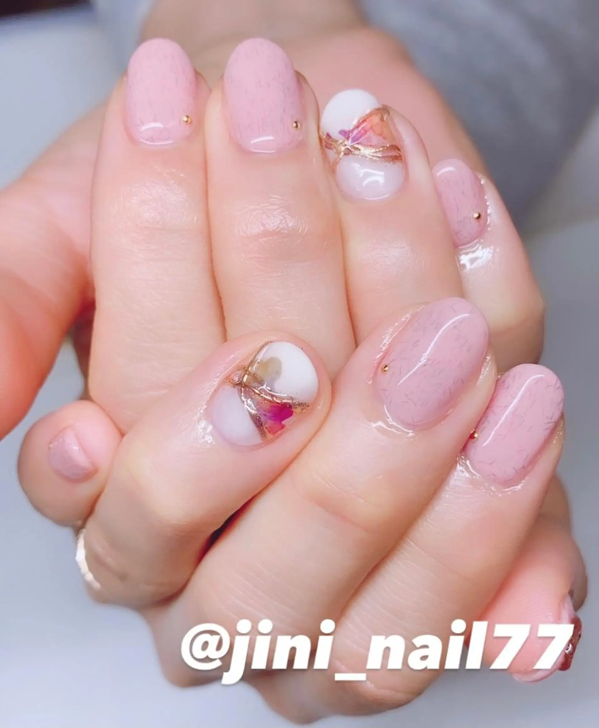ネイル ハンドネイル JINI NAIL所属・ジニ ネイルのネイルデザイン