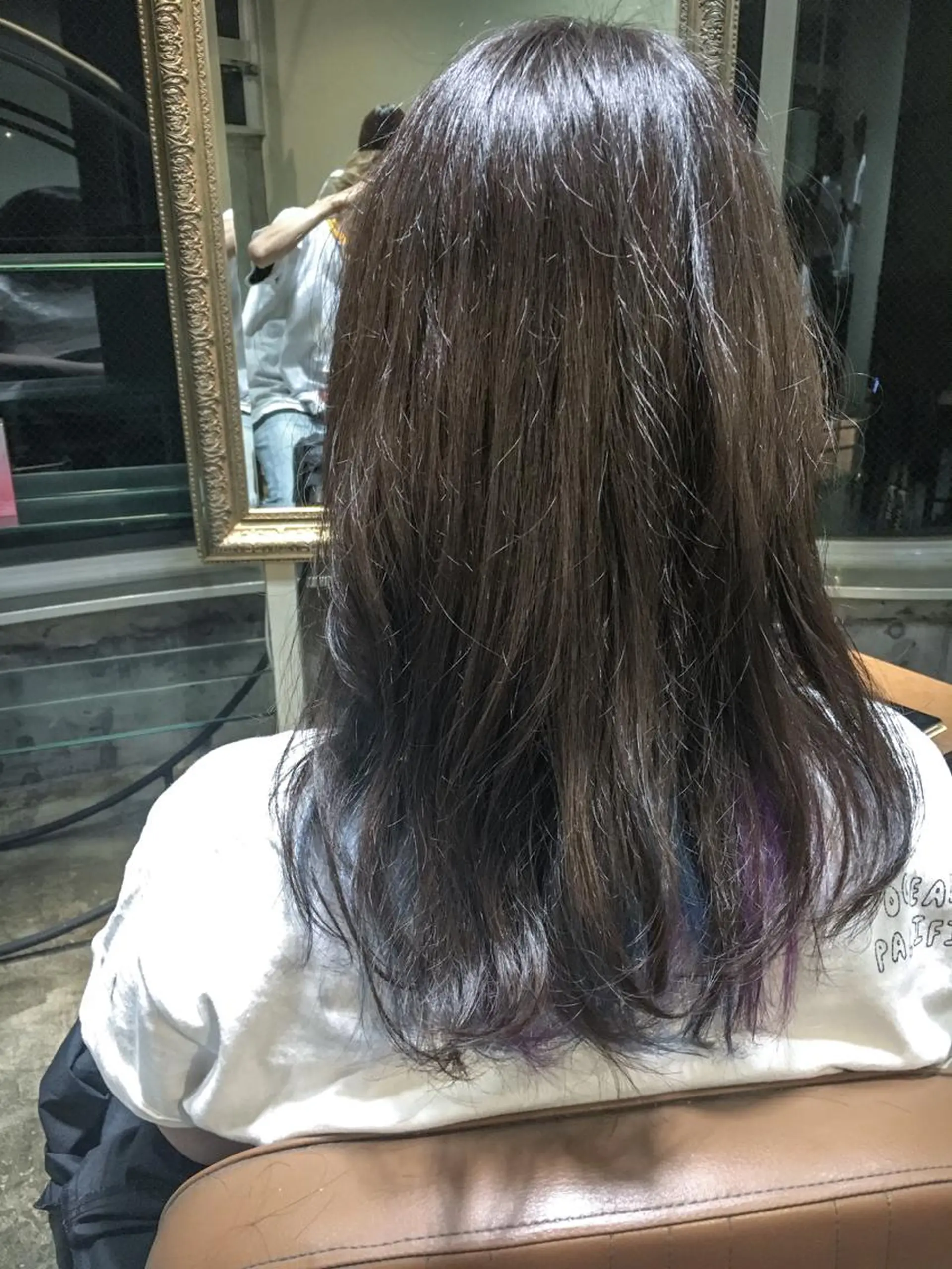 ミディアム カラー グレージュ ハイライトカラー ハイライト 北條 優輝のヘアスタイル