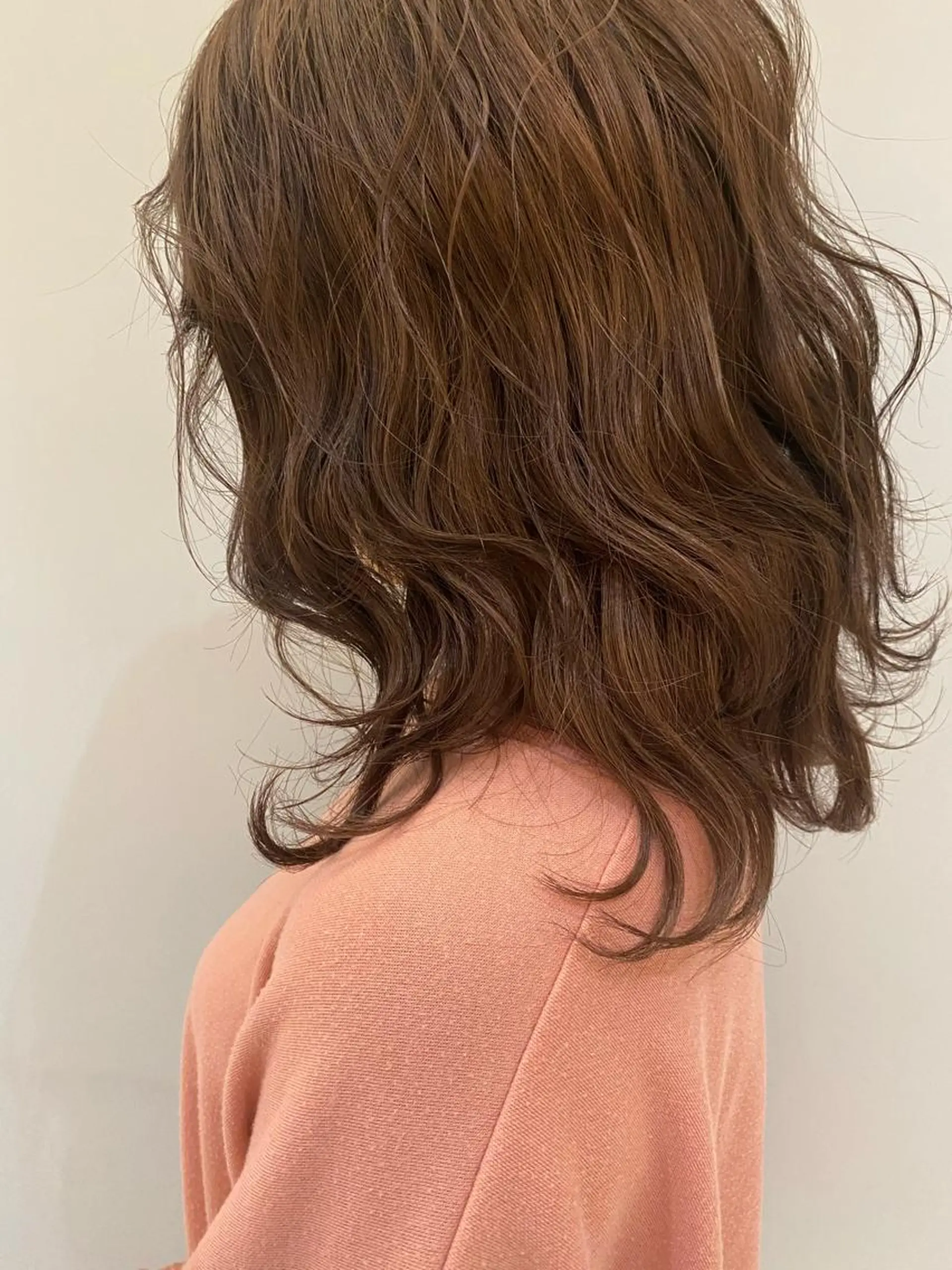 ミディアム 透明感カラー・ 髪質改善🩵イケダのヘアスタイル