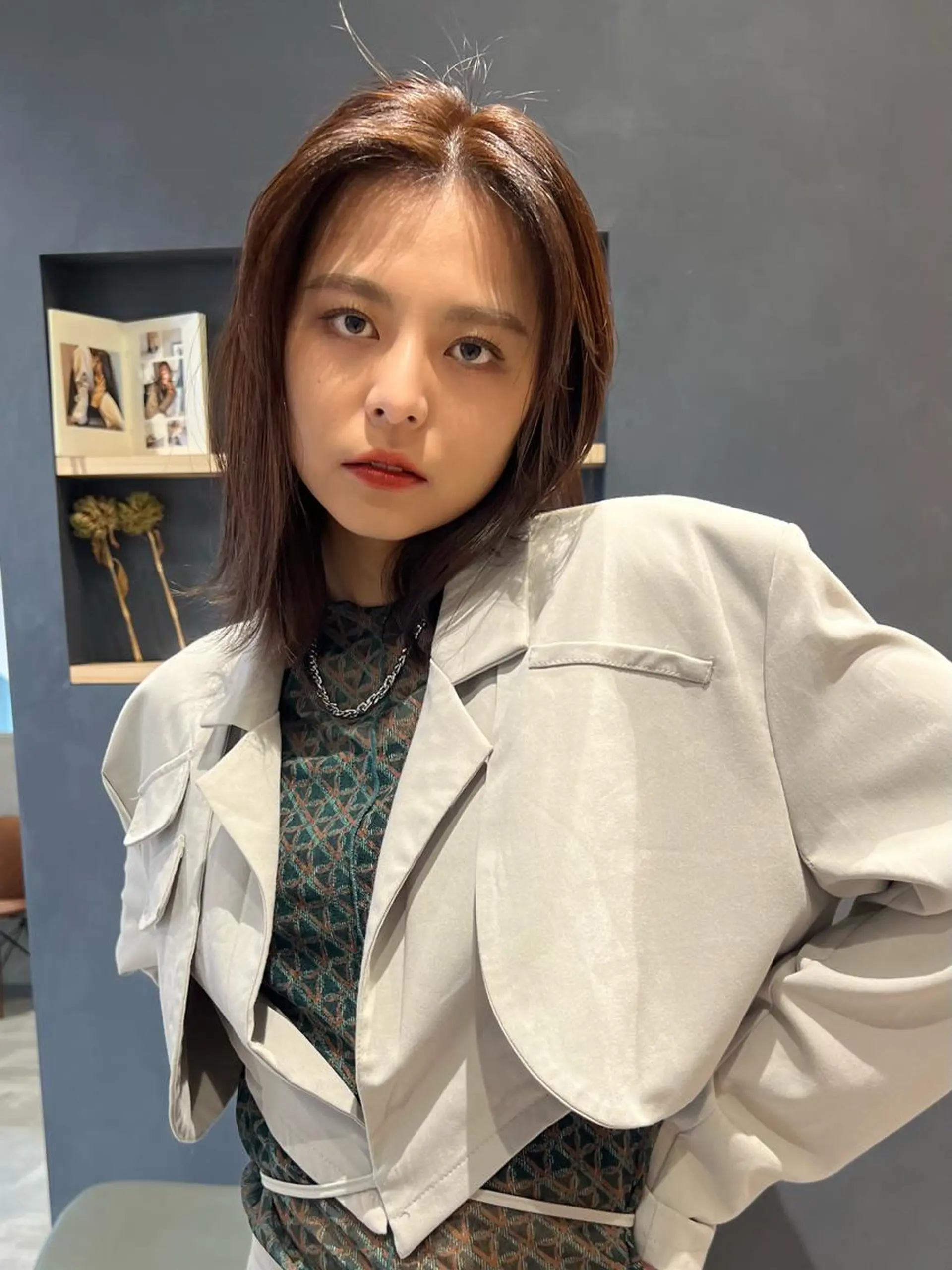 ミディアム AI TOKYO　S所属・mizuki 【韓国レイヤー】のヘアスタイル