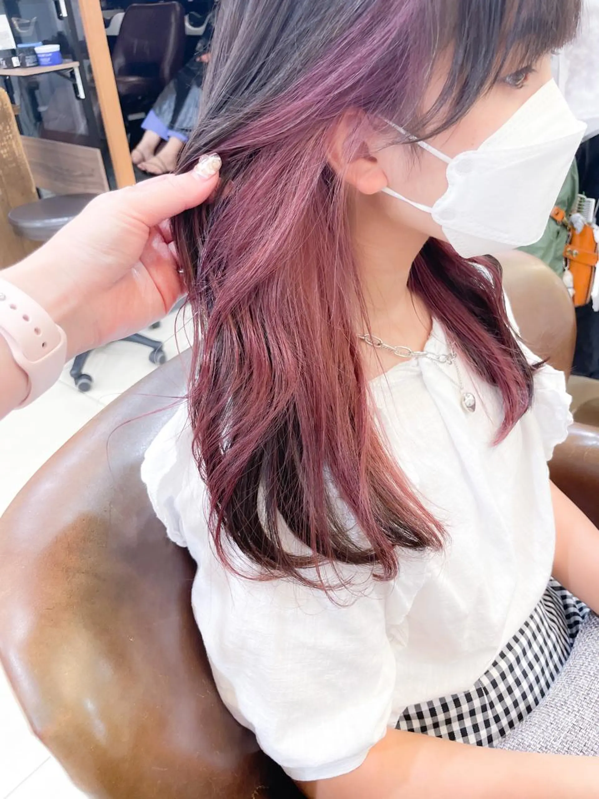 セミロング カラー インナーカラー ピンクカラー ヘアカラー ✨カラー支持No.1 🧸ワキ カナコ🧸のヘアスタイル