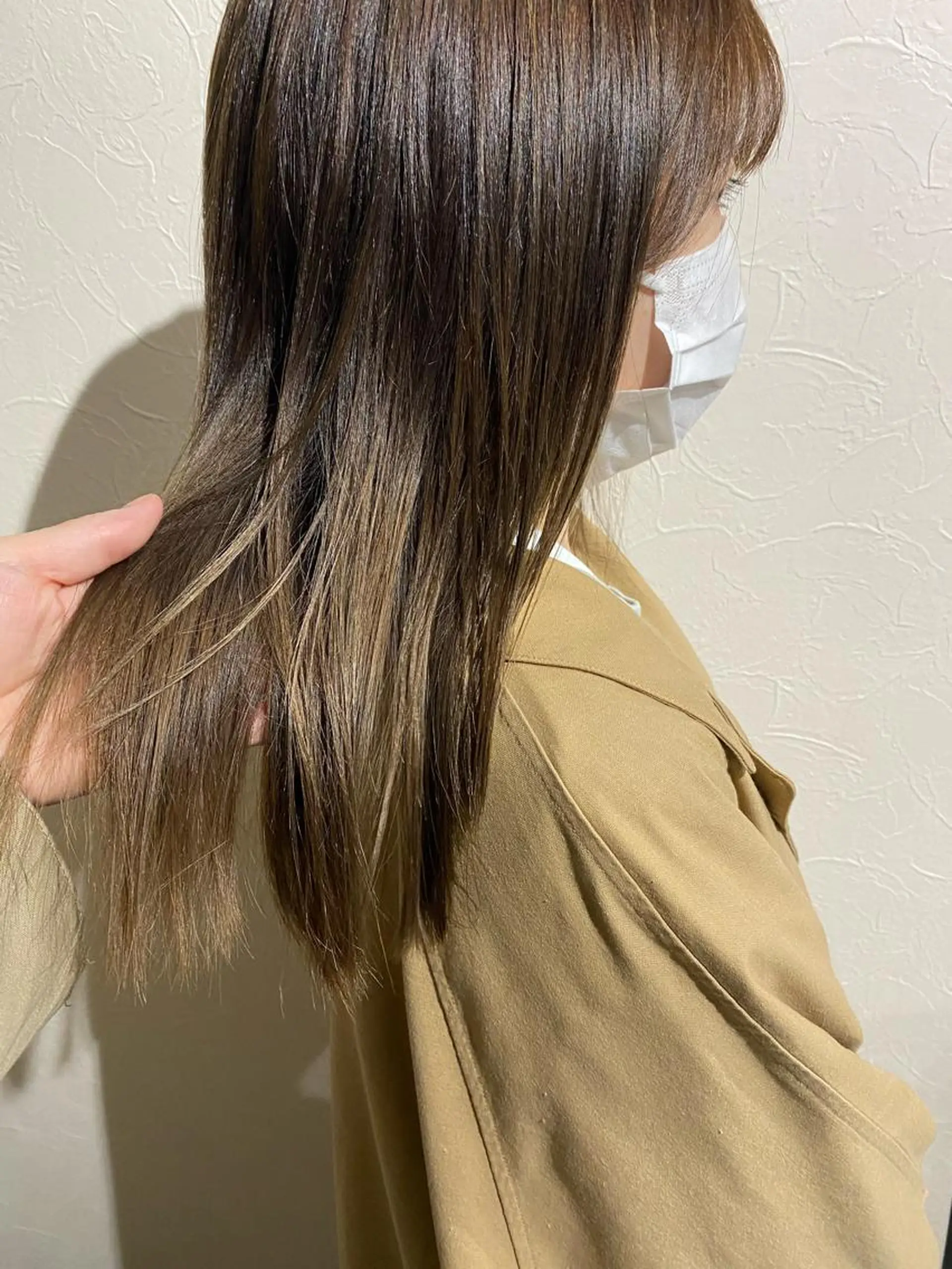 ミディアム カラー les baladins du miroir所属・🍃YURI 🍃のヘアスタイル