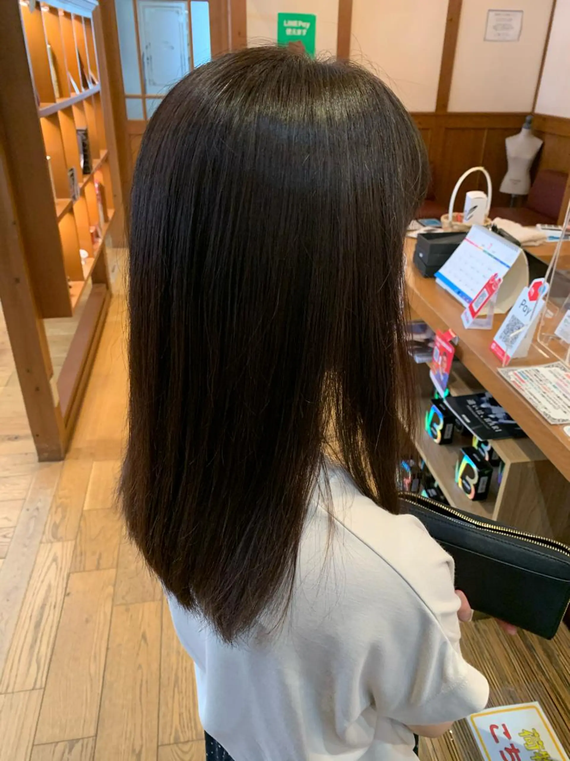 セミロング カラー パーマ Artist 藤﨑紘成のヘアスタイル