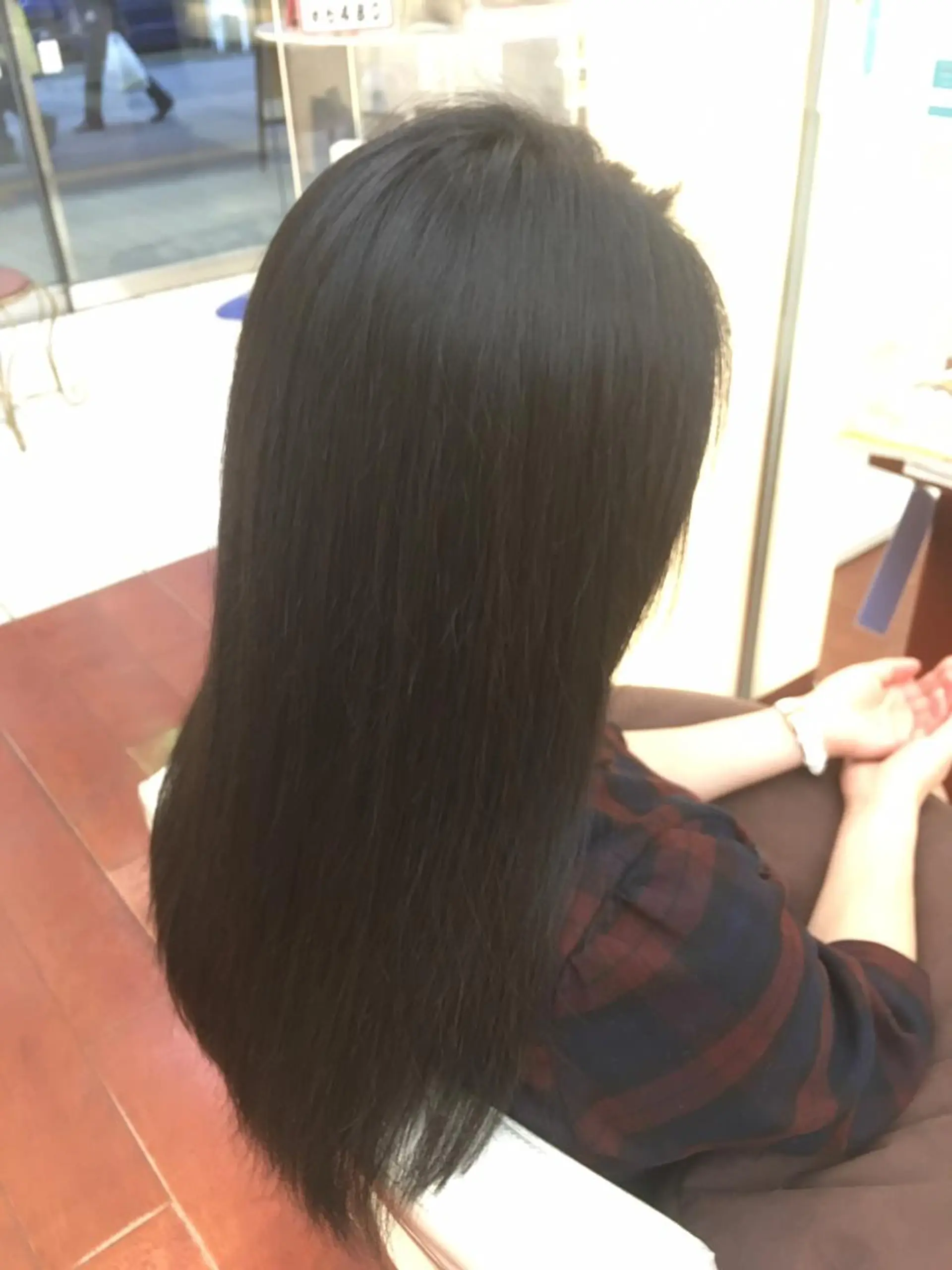 ロング カラー 黒髪 ナチュラルブラック ✨髪質改善が大好評✨ 美容室lic近藤✨のヘアスタイル