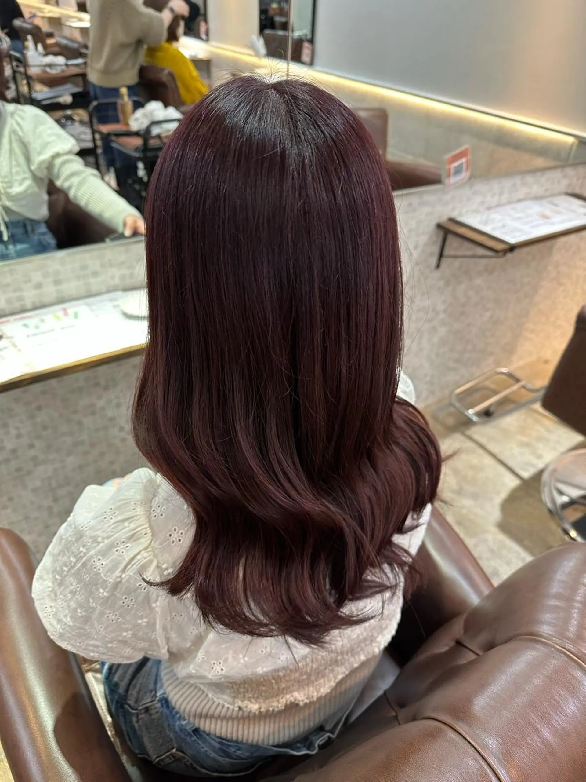 セミロング 🎀FERIA梅田 出村谷　沙保🎀のヘアスタイル