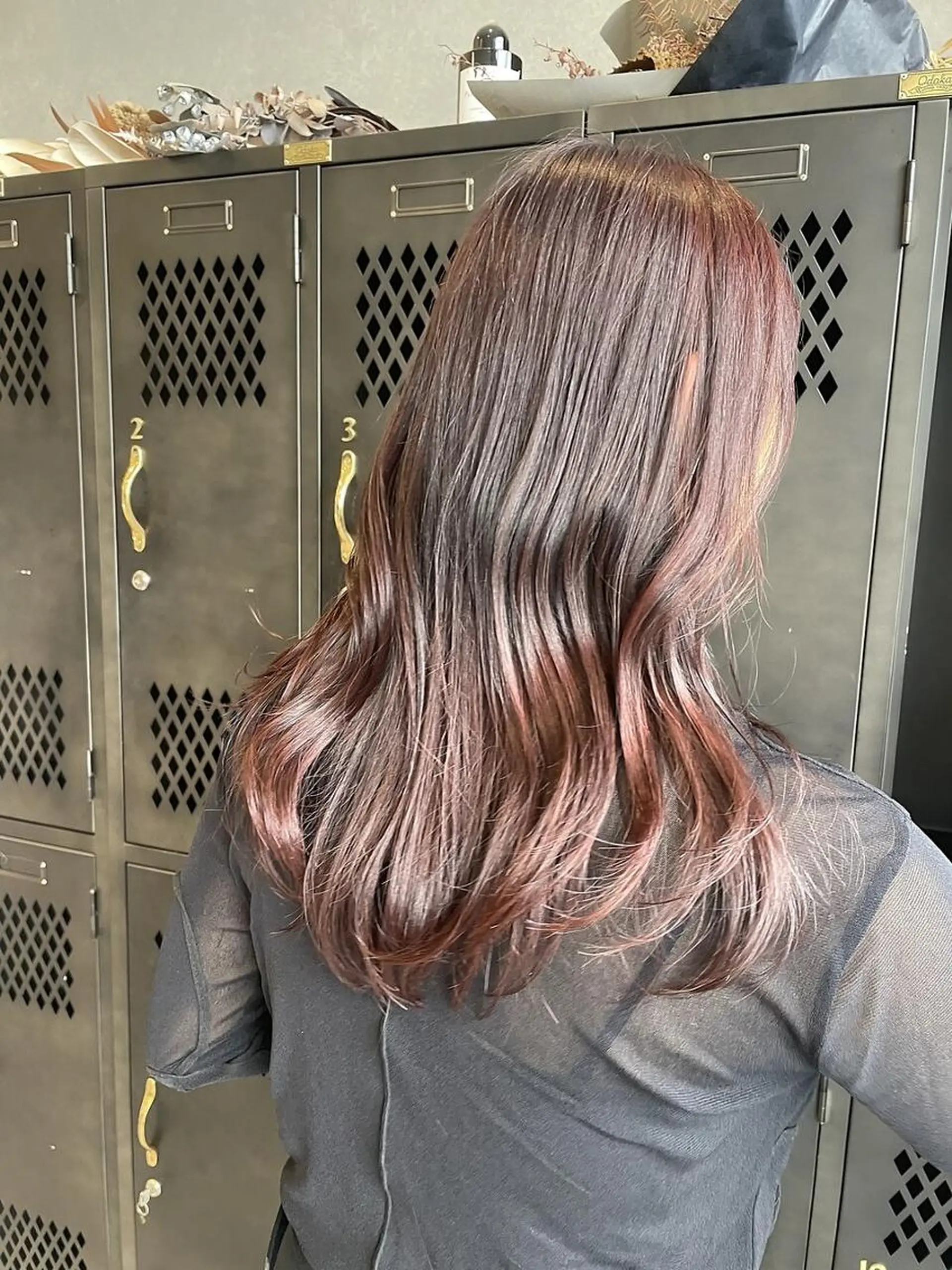 ロング ヘアカラー トリートメント ✨艶カラー・ストレー ト✨achieveのヘアスタイル