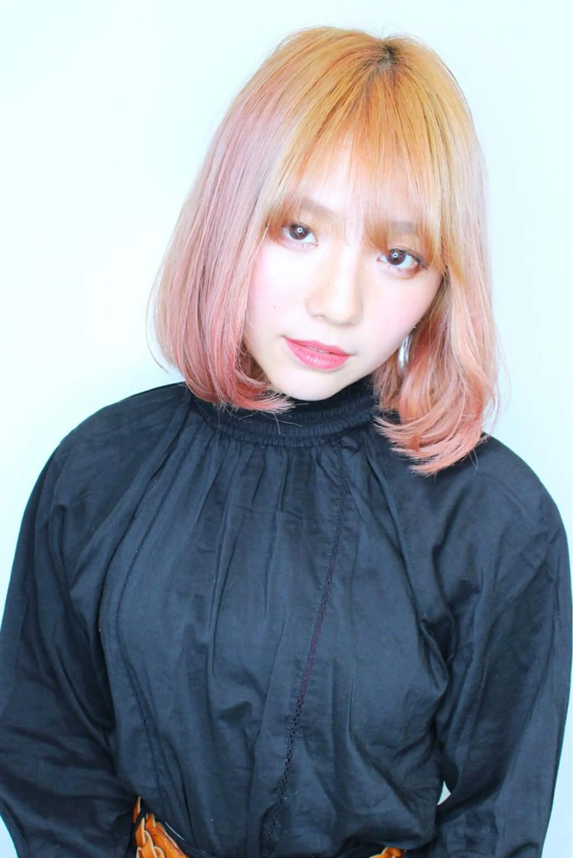 ミディアム カラー ショートボブ グラデーションカラー ボブ 似合わせカット Repos SENDAI所属・⭐️バッサリカット モデル募集⭐️佐野のヘアスタイル