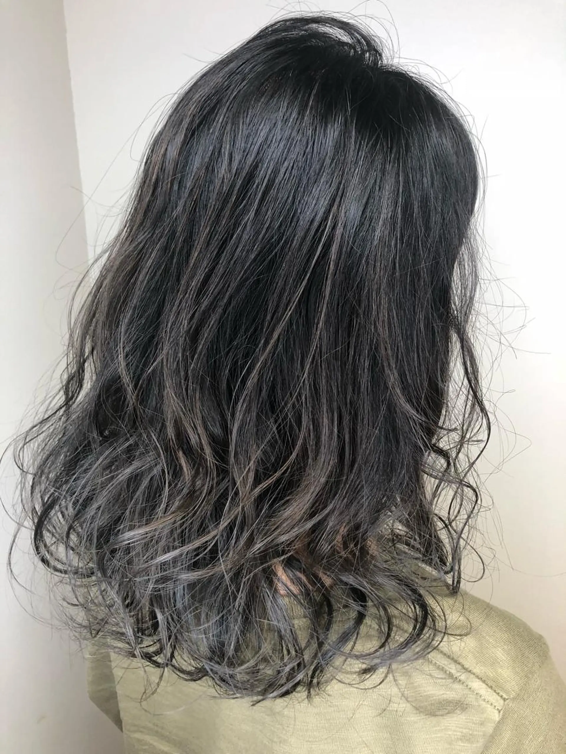 セミロング カラー メンズヘア特化 崎田 成人のヘアスタイル