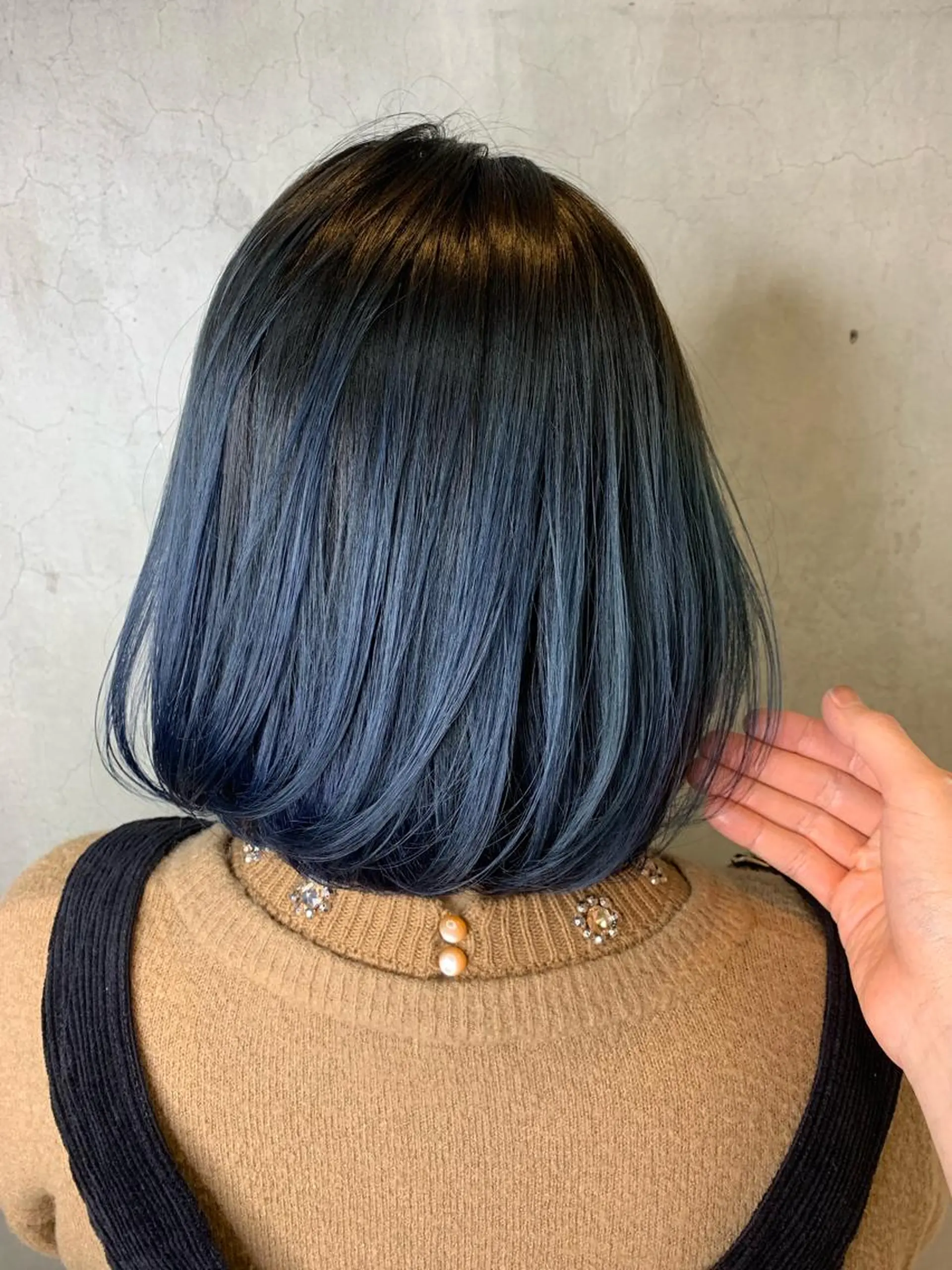 ミディアム カラー 🐝肥田 しょーと🐝のヘアスタイル