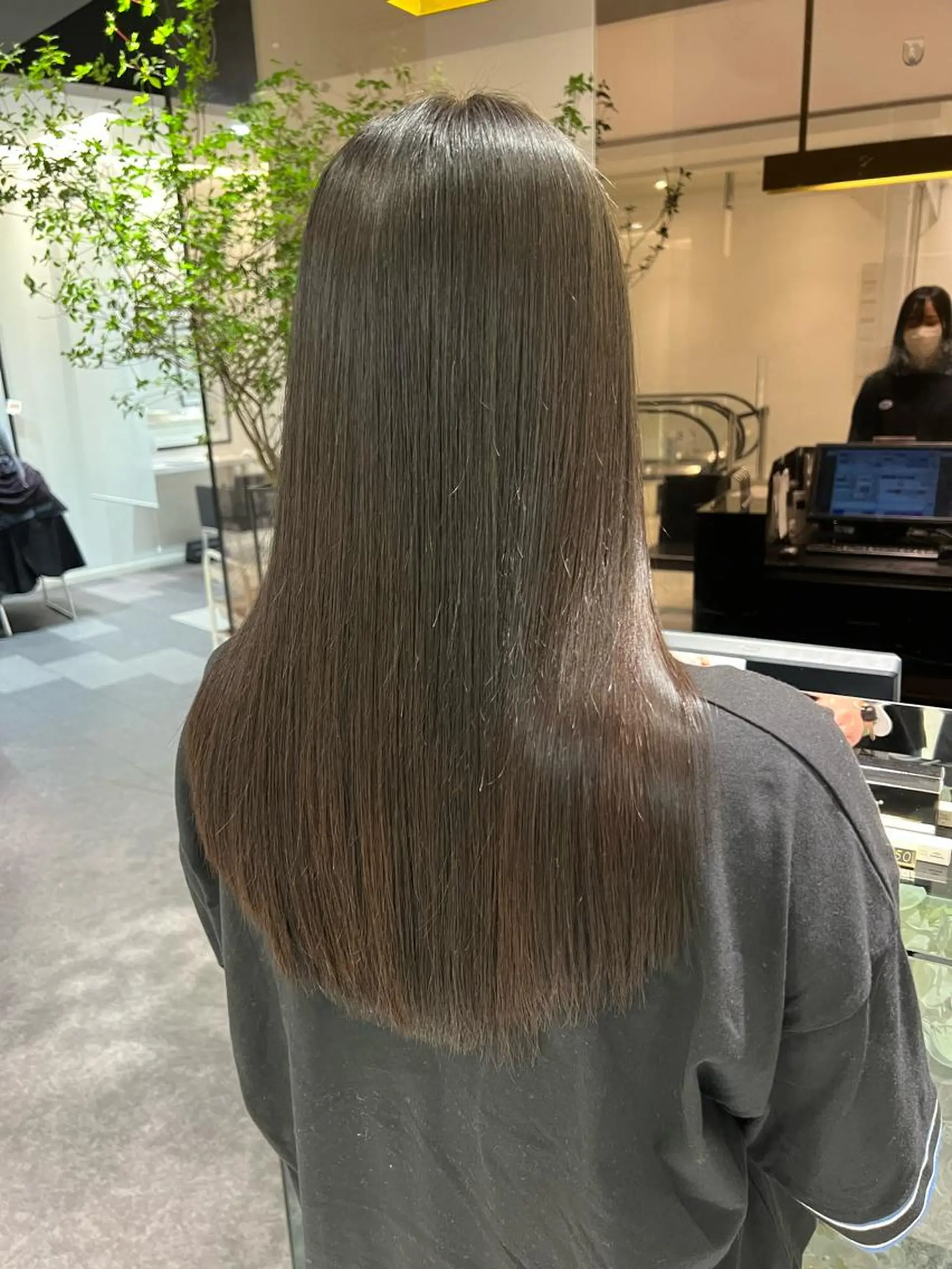 ロング 斎藤 悠人のヘアスタイル