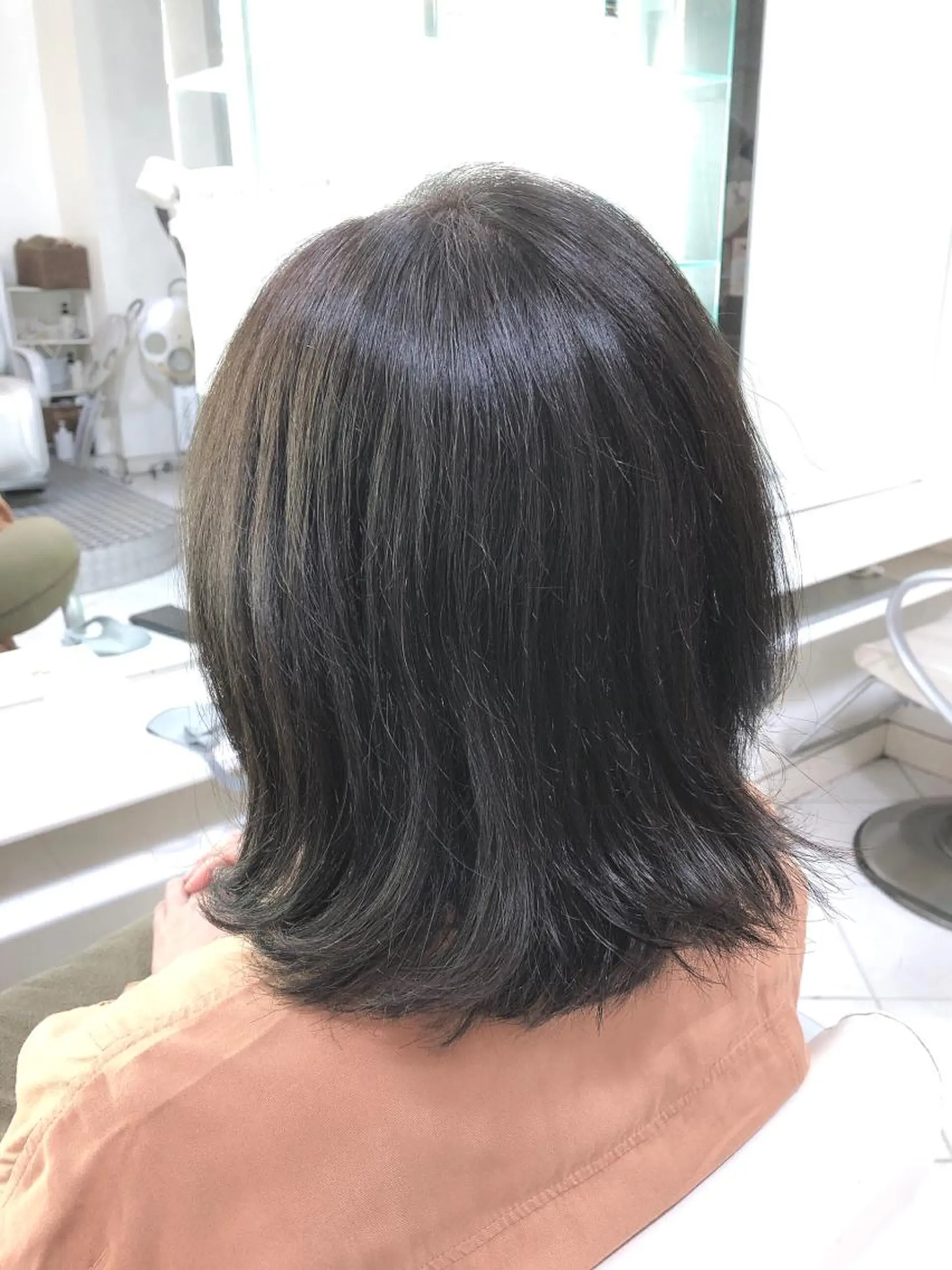 ミディアム カラー 保住 亮太のヘアスタイル