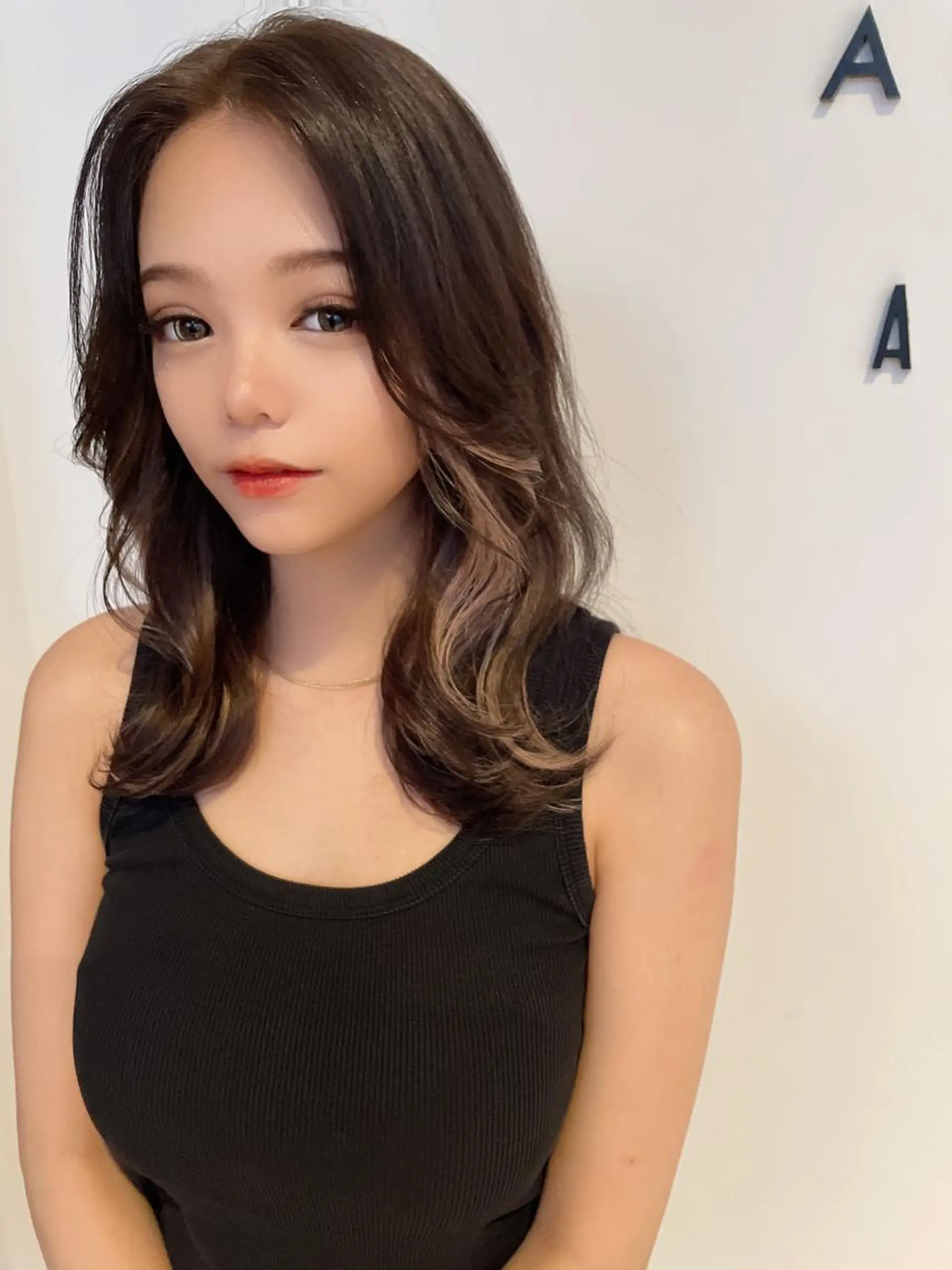 ミディアム エクステ Hair mission【ヘアーミッション】心斎橋所属・エクステ／レイヤー 落合/心斎橋のヘアスタイル