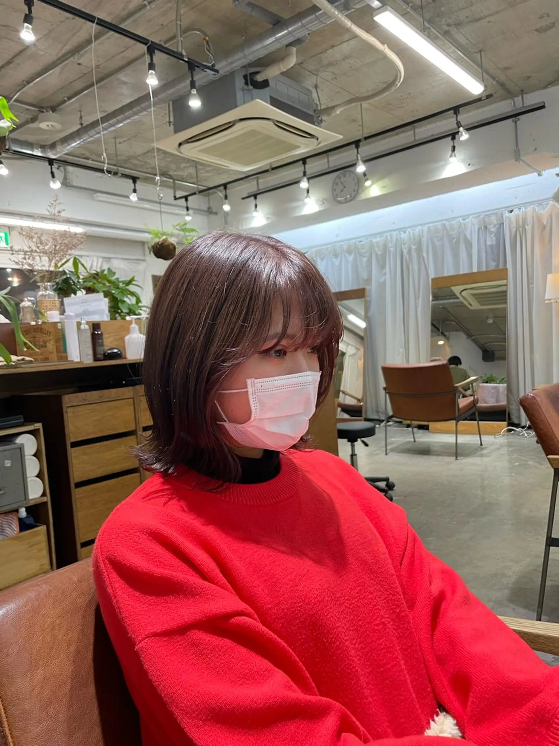 ミディアム カラー ブラウンカラー ピンクカラー ピンクブラウン 奥村 紘のヘアスタイル