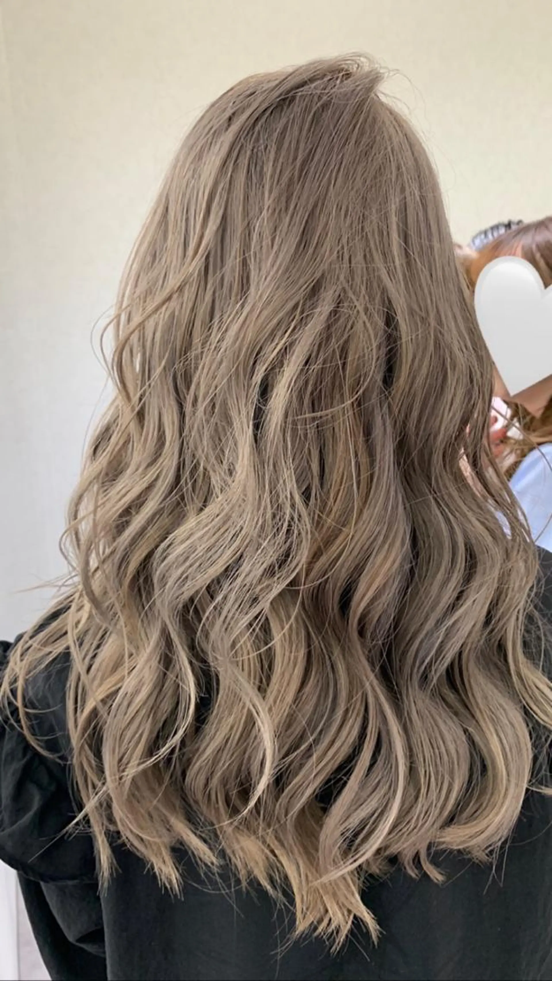 ロング 恒川 ひなたのヘアスタイル