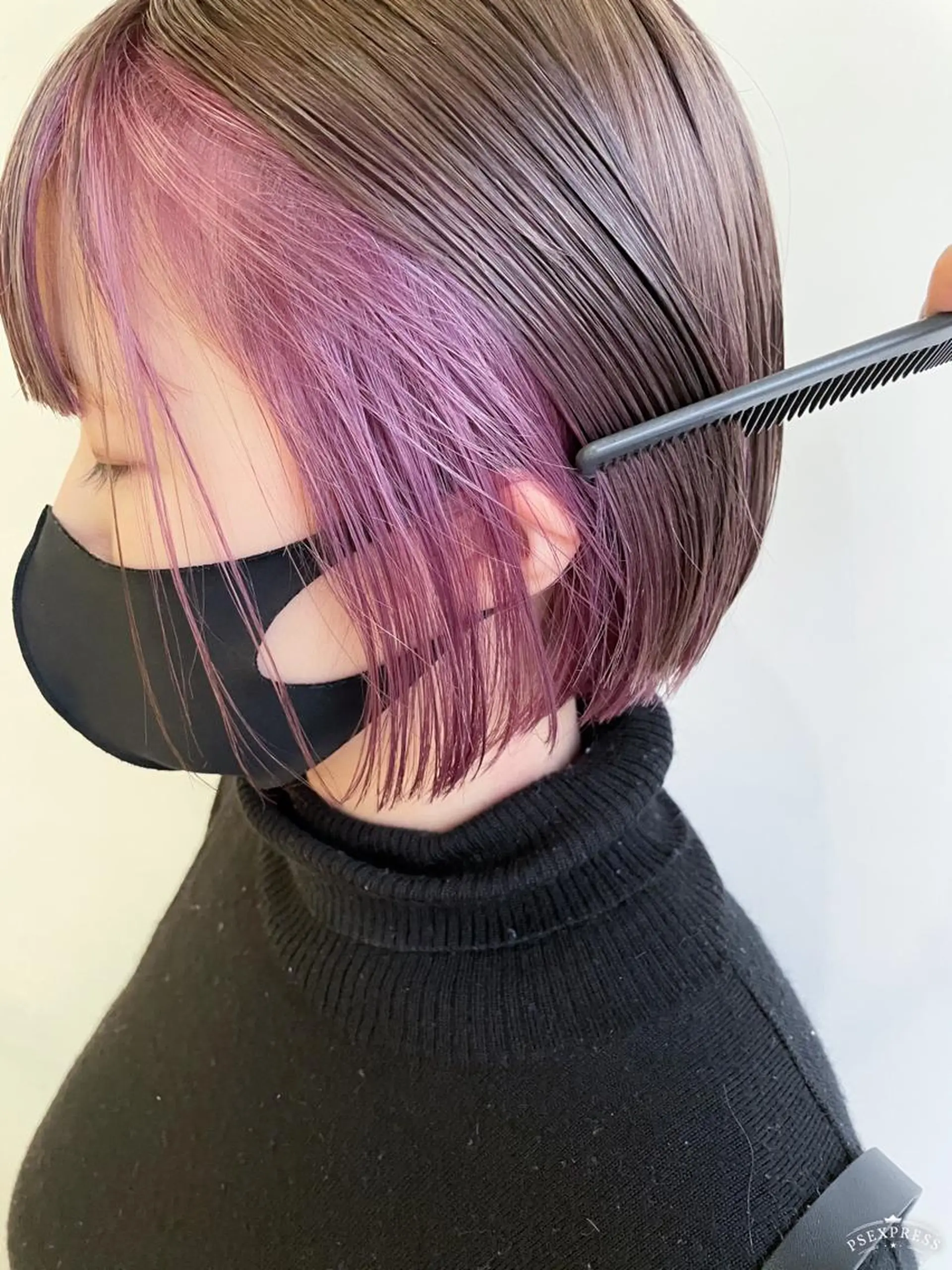 ショート nuu所属・💜ショート💜 ウルフ、ボブ二色亜美のヘアスタイル