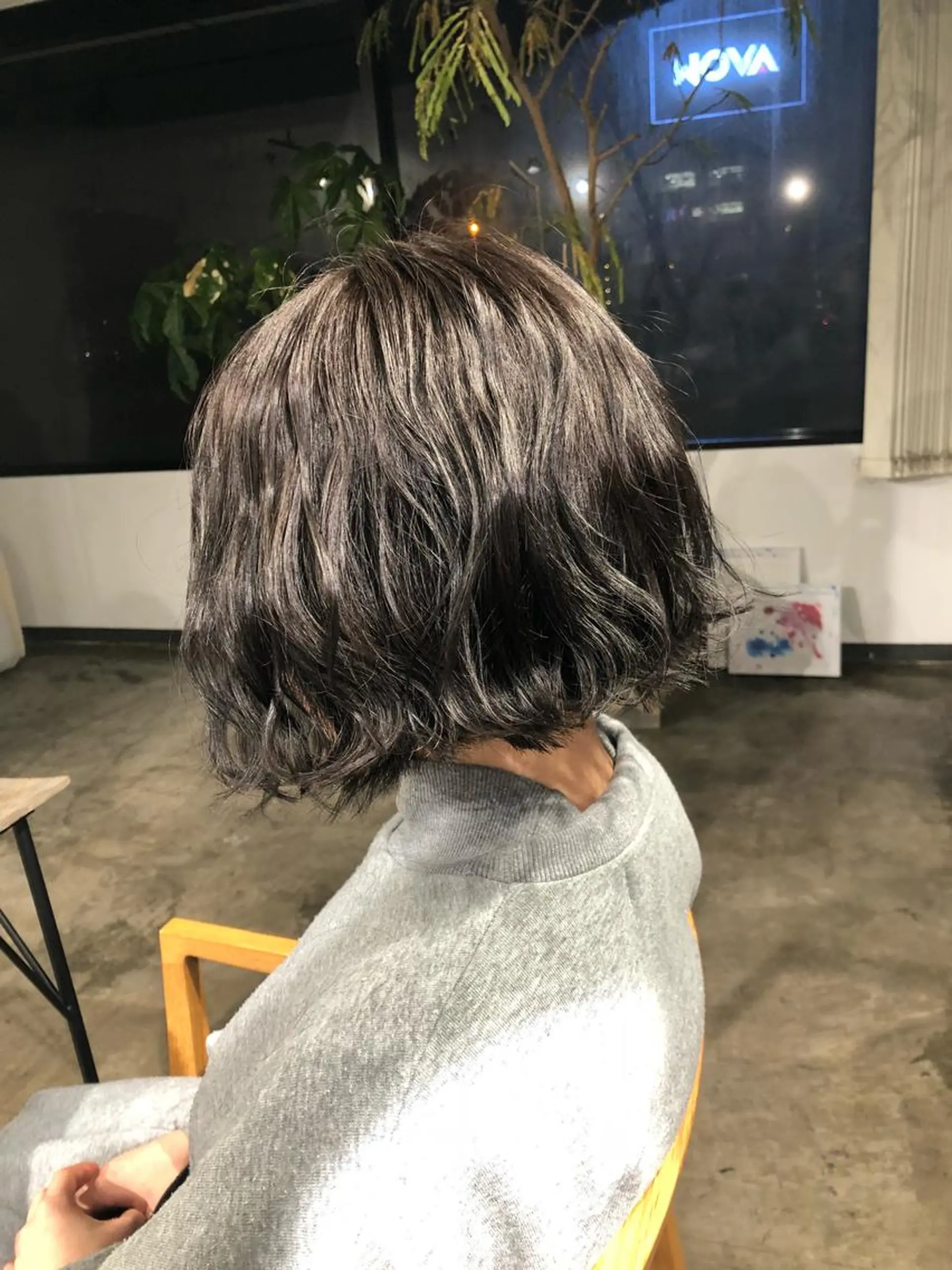 ミディアム カラー ボブ ハイトーン/レイヤー /ケアブリーチ石川治のヘアスタイル