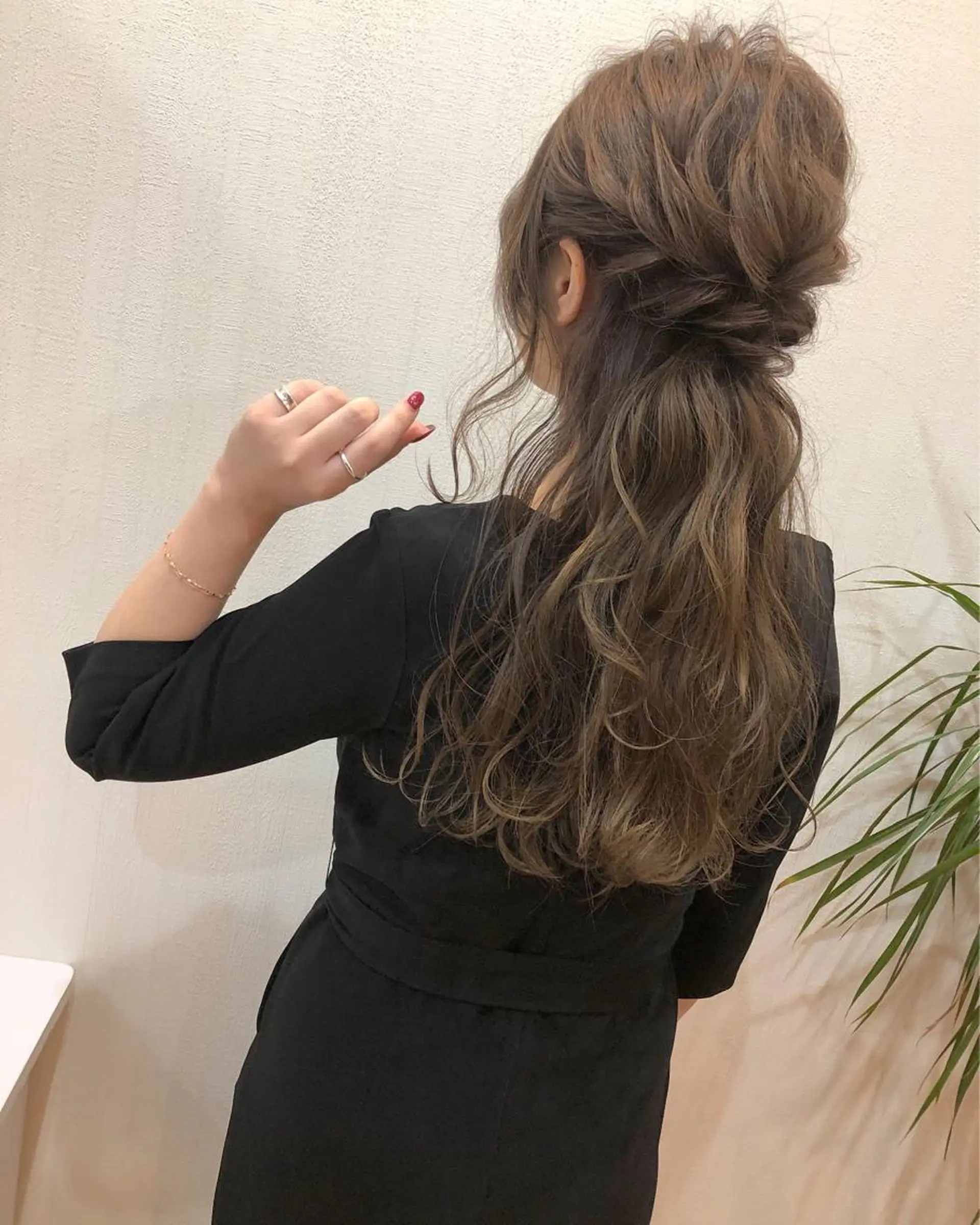 ヘアアレンジ ハーフアップ 横浜ブリーチムラ直し ハイトーン/ブリーチのヘアスタイル