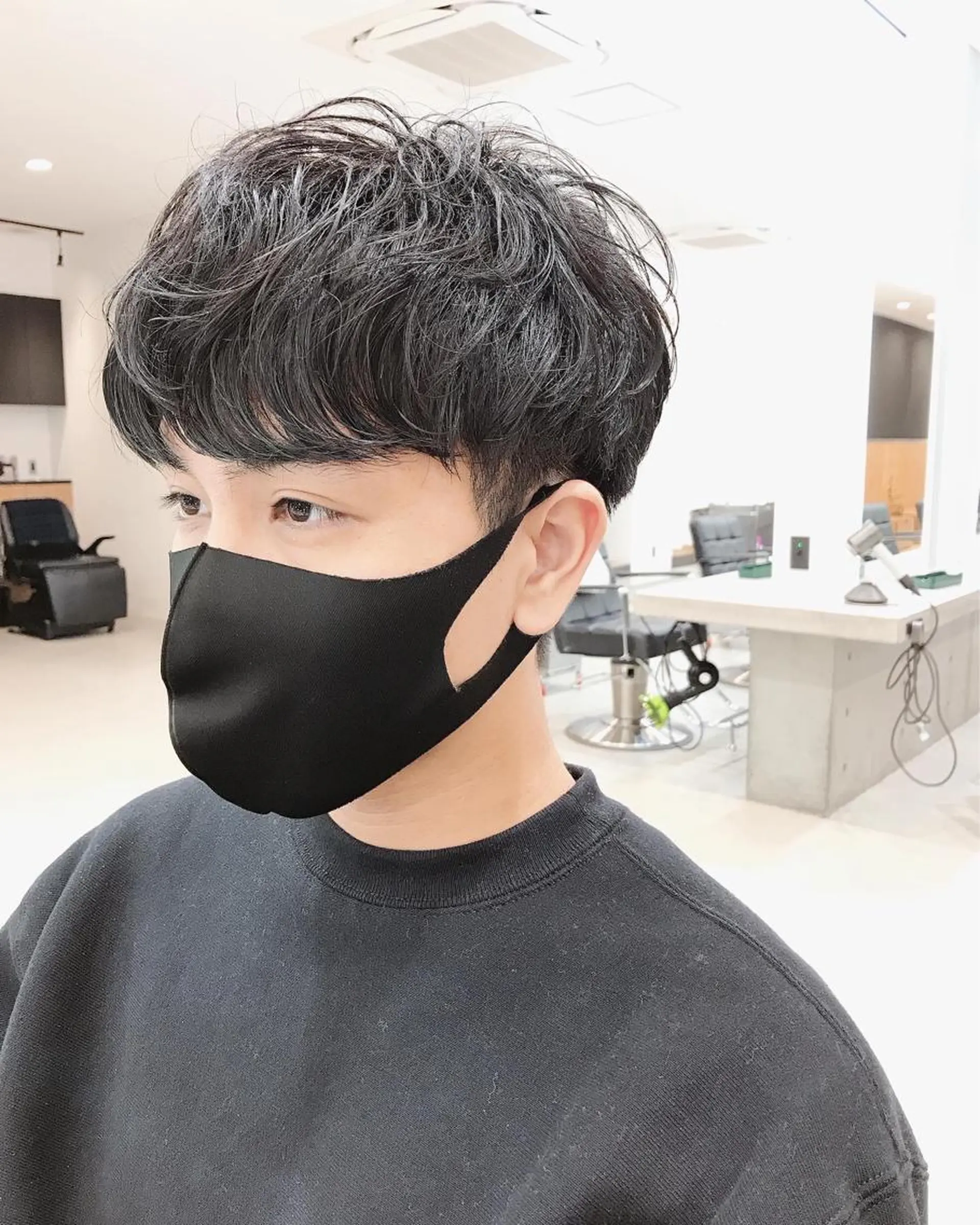 ショート パーマ メンズ カット ヘアカラー パーマ 縮毛矯正 トリートメント メンズパーマ タカキリョウのヘアスタイル