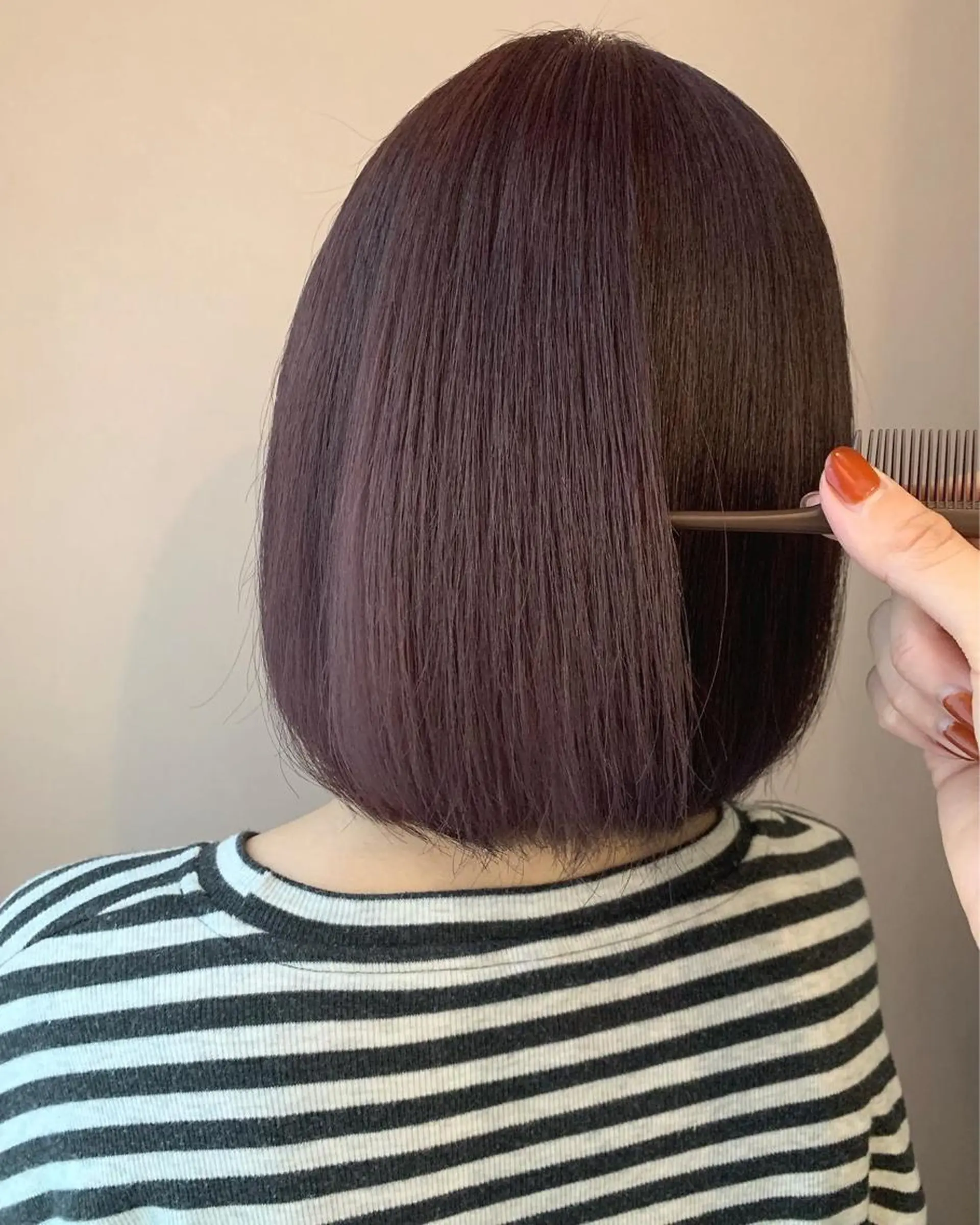 ショート カラー ブリーチ ディープラベンダー ラベンダーカラー カット ヘアカラー トリートメント hub hair レイヤー/透明感のヘアスタイル