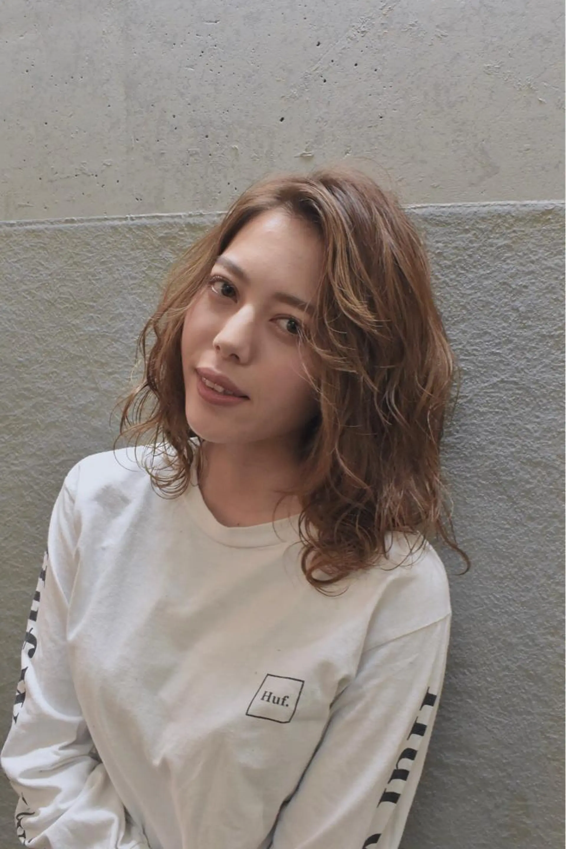 ミディアム カラー ベージュカラー カット ヘアカラー トリートメント ✨髪質改善縮毛矯正✨ 宇田川修平のエステ・リラクイメージ