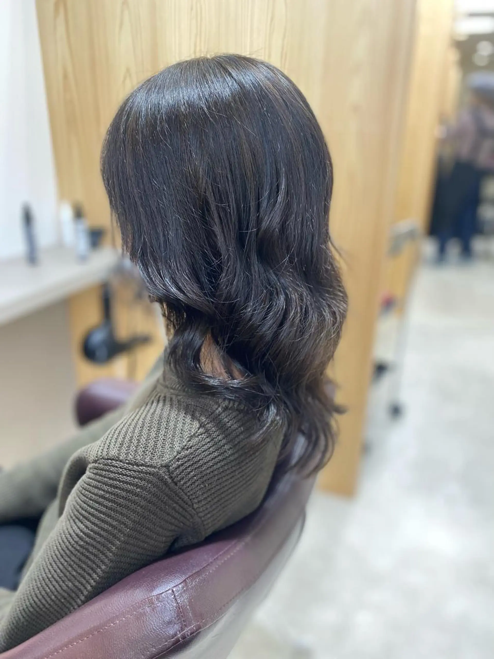 セミロング カラー 髪質改善 ヘッドスパ 衣純〜 IZUMI~のヘアスタイル