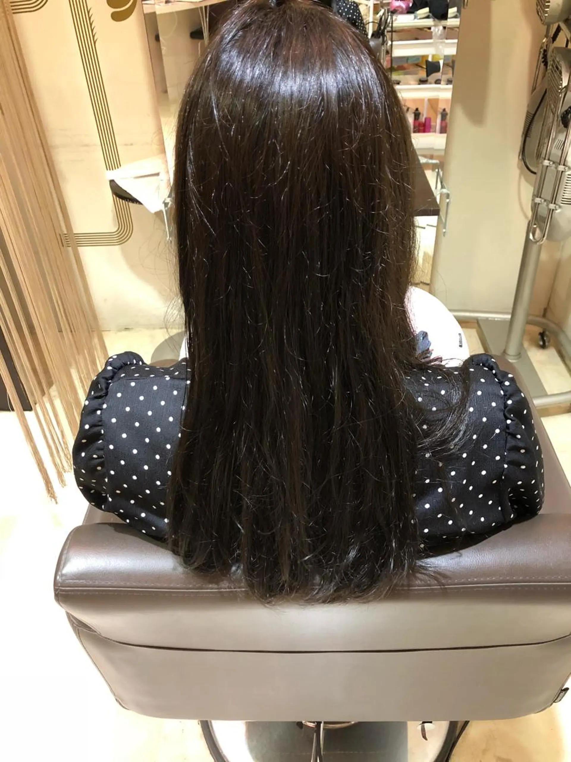 カラー くろいわ りほのヘアスタイル
