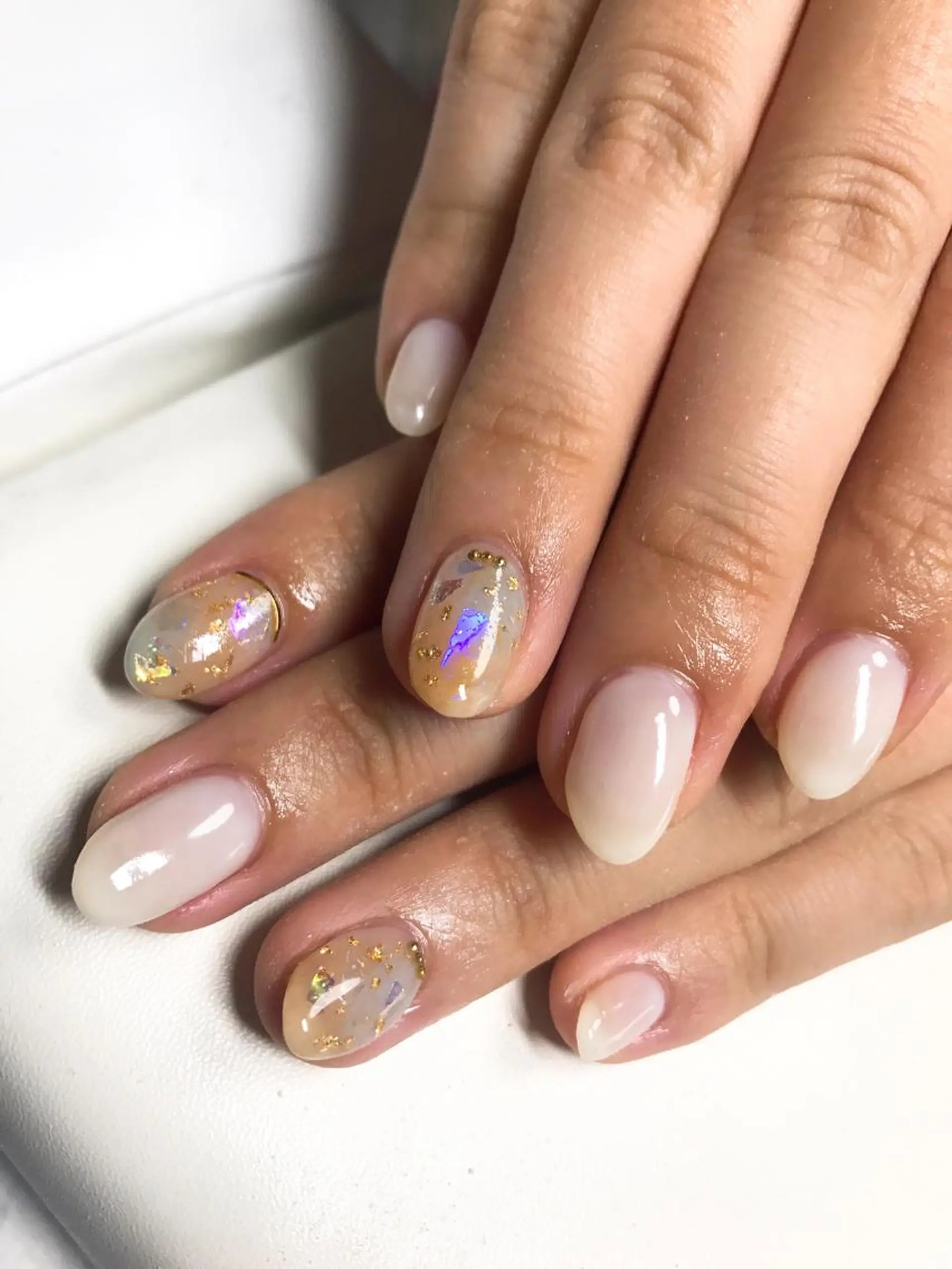 ネイル 【カメレオン】 上村 祥子のヘアスタイル