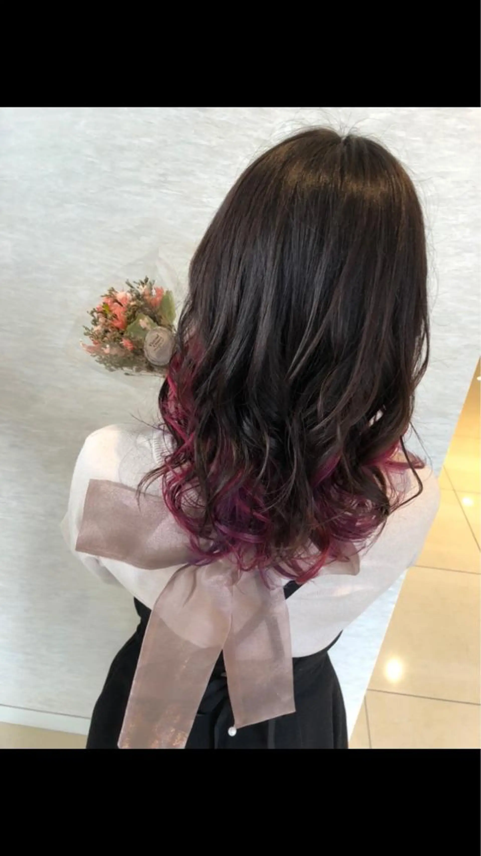セミロング カラー インナーカラー 韓国レイヤー/髪質 改善/縮毛🤍吉田のヘアスタイル