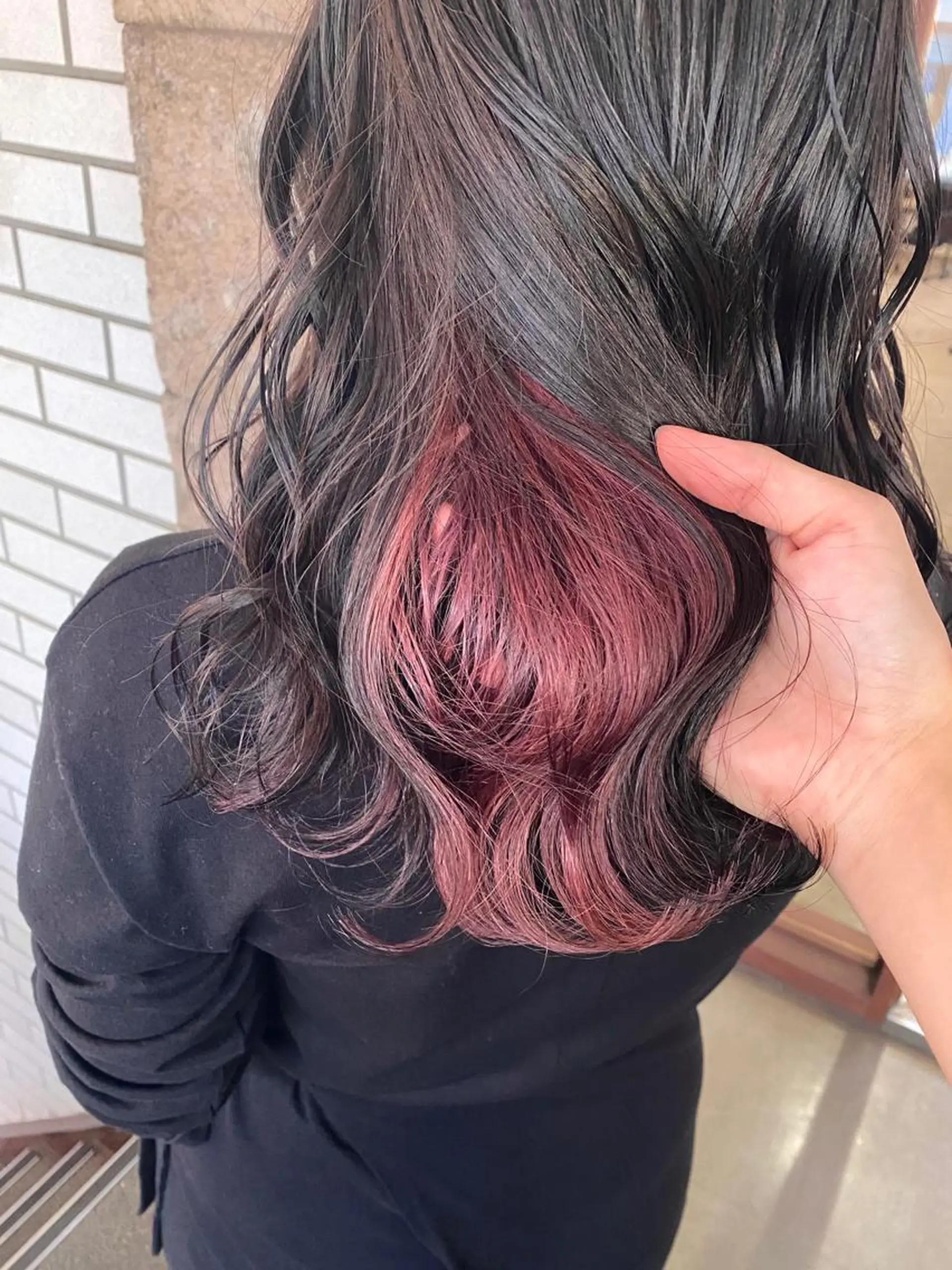 ミディアム カラー アッシュ インナーカラー ピンクカラー ピンクアッシュ ヘアカラー トリートメント 萩原 凌✄のヘアスタイル