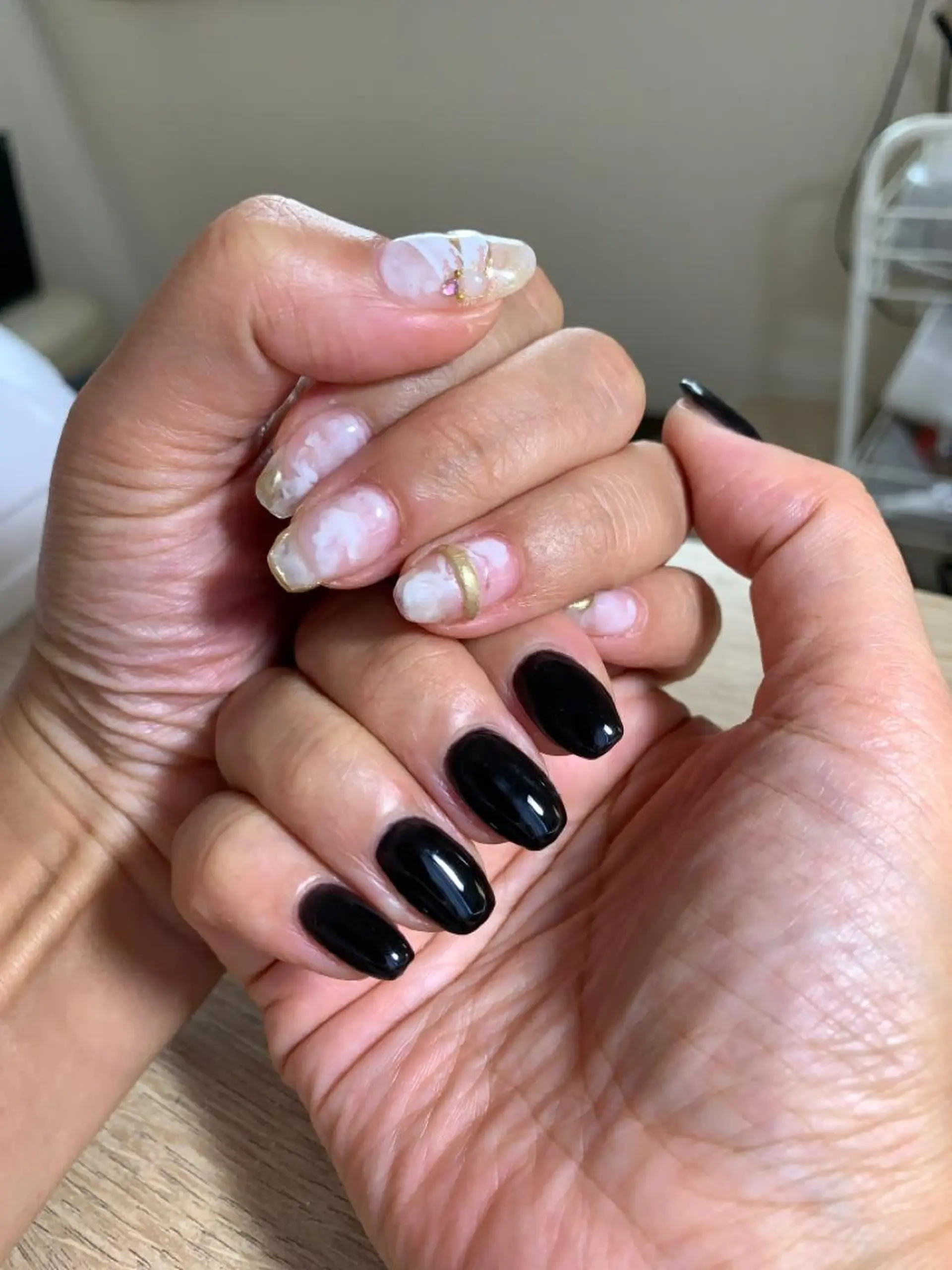 ネイル 新山 聖のネイルデザイン