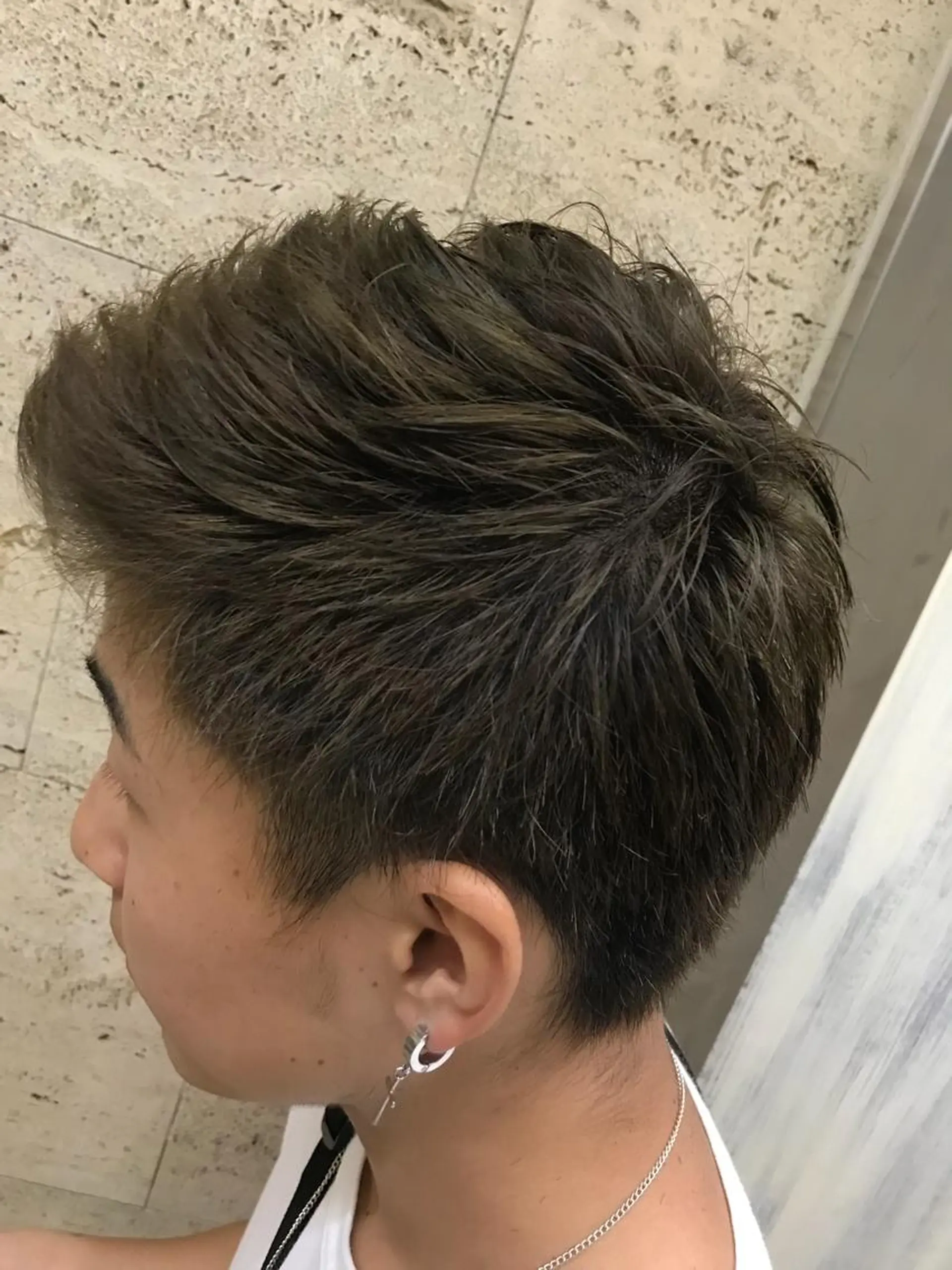 ショート カラー メンズ TERRACE 福島所属・shi hoのヘアスタイル