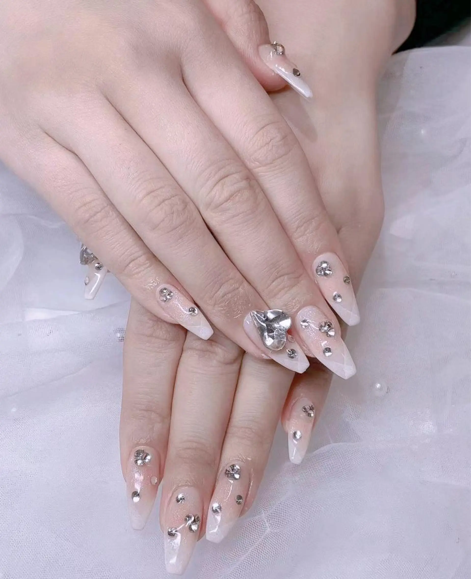 ネイル 美爪パラジェル導入店 Sunnilyのネイルデザイン