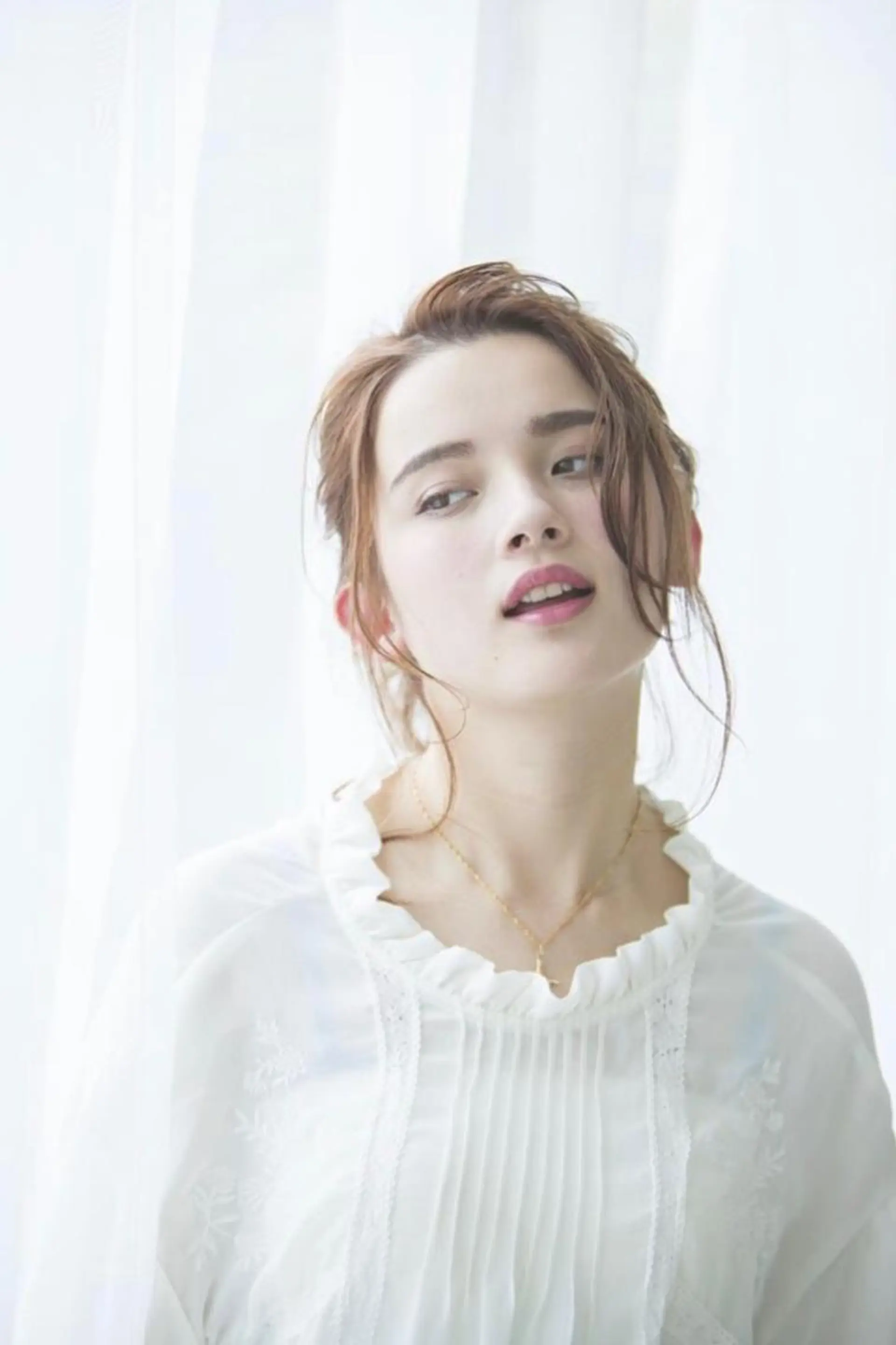 セミロング カラー ヘアアレンジ 近藤千翔🩵 髪質改善Periodのエステ・リラクイメージ