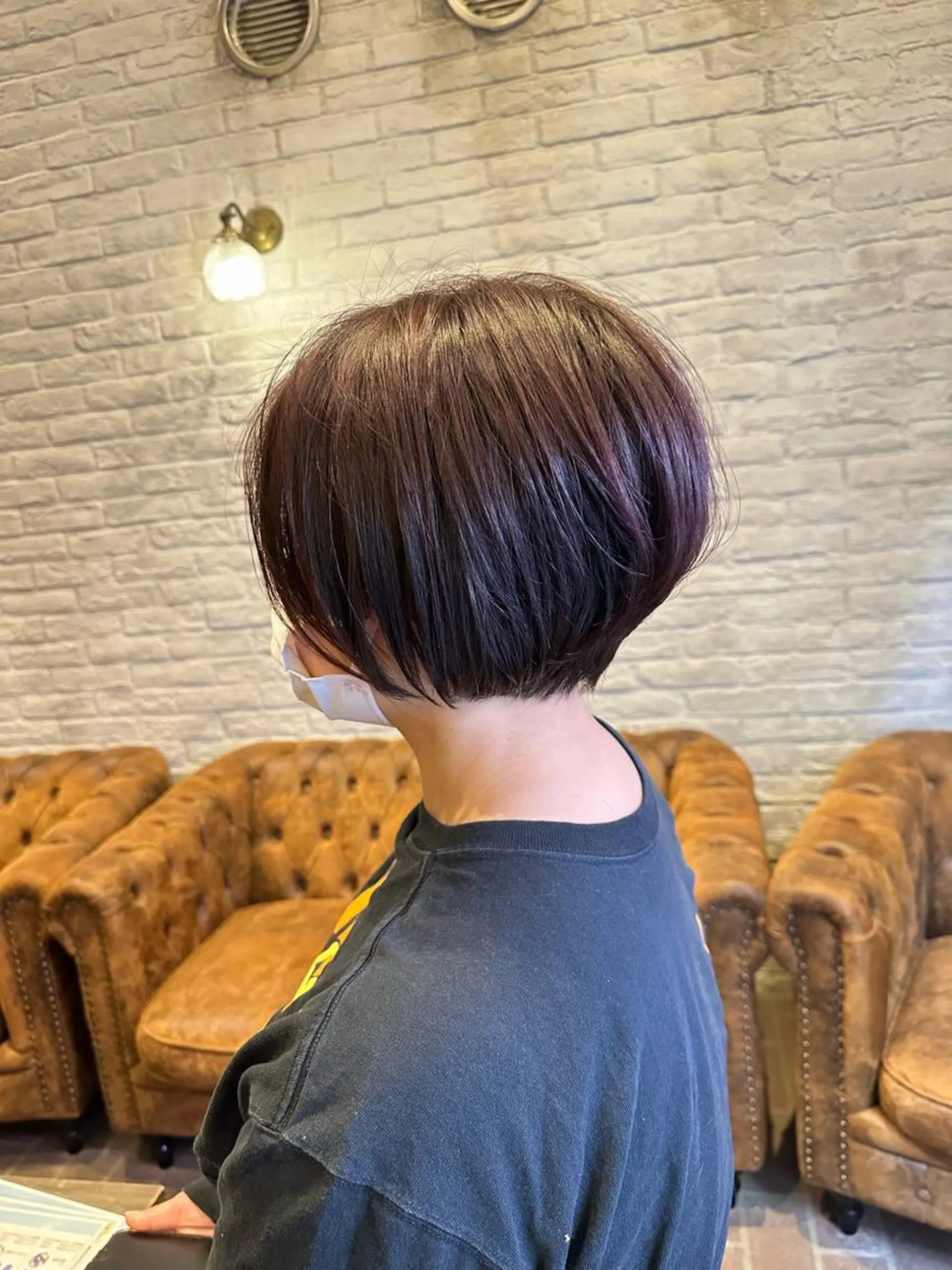 ショート カラー ブリーチ ピンクカラー レッドカラー 顔周りカット 小顔カット 🫧RYOグレージュ /透け感カラー🫧のヘアスタイル