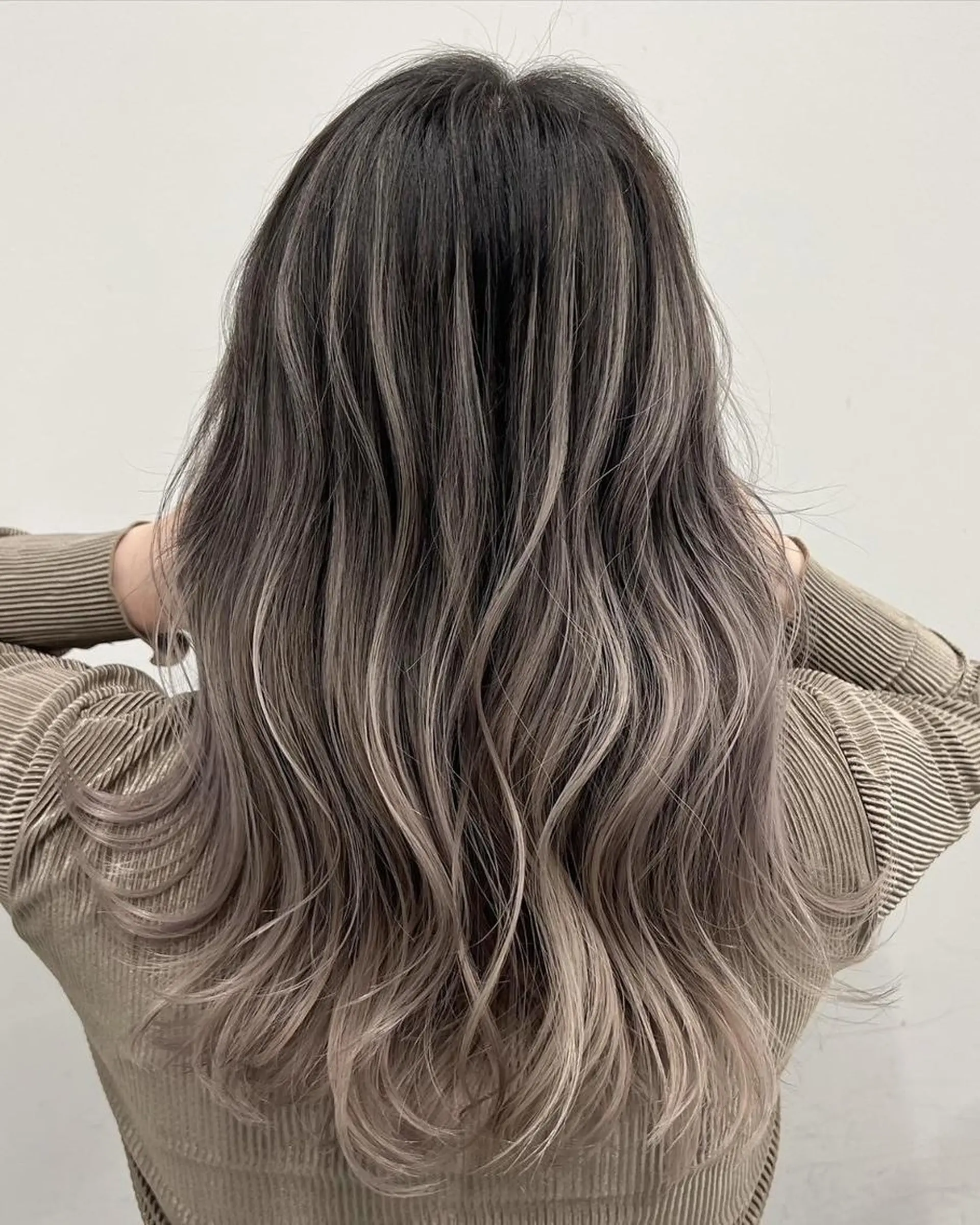 ロング ヘアカラー メンズ特化🔥 SHOTA✂️のヘアスタイル