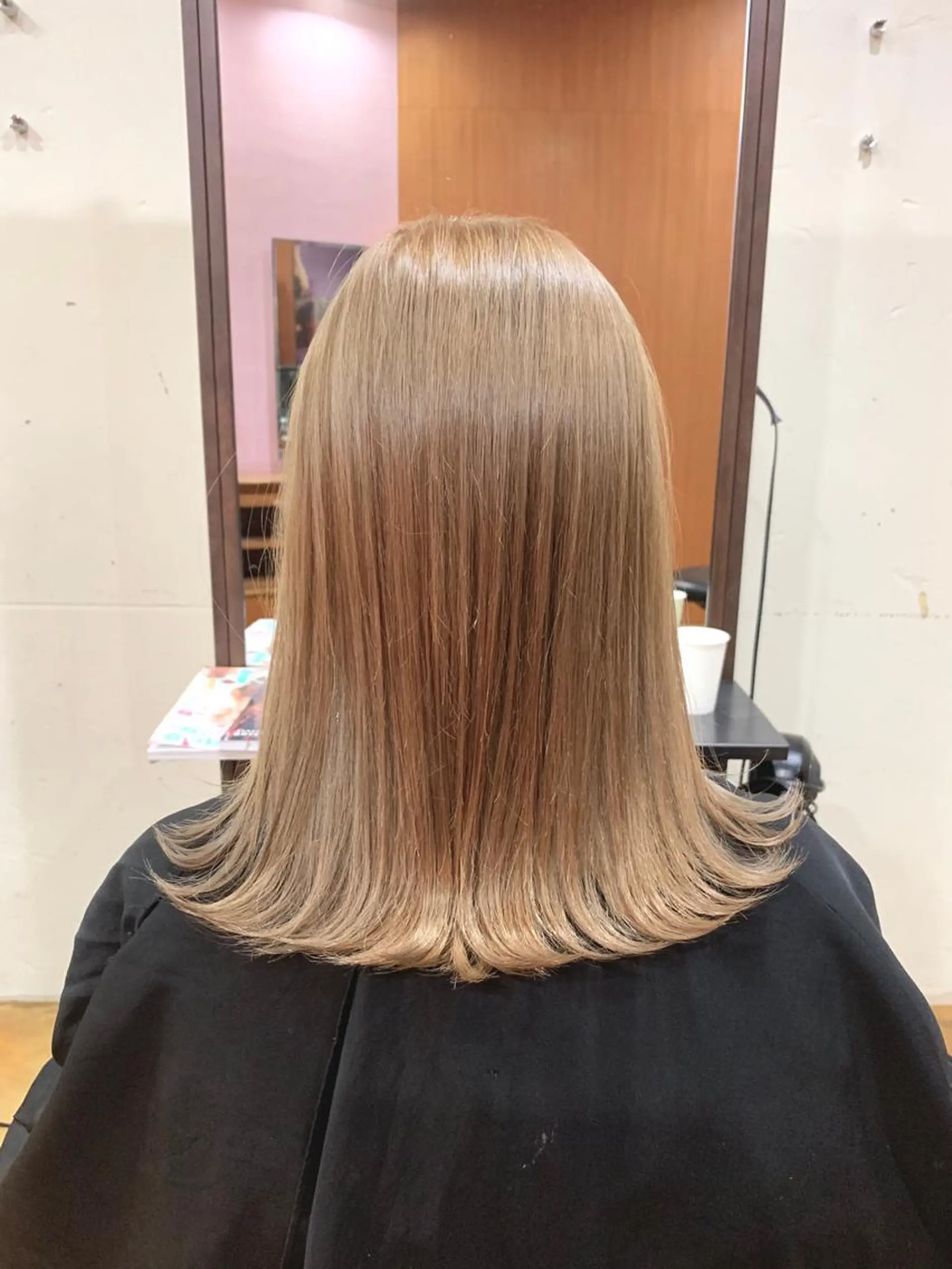 ミディアム カラー 韓国レイヤーカット★ 小林大樹のヘアスタイル