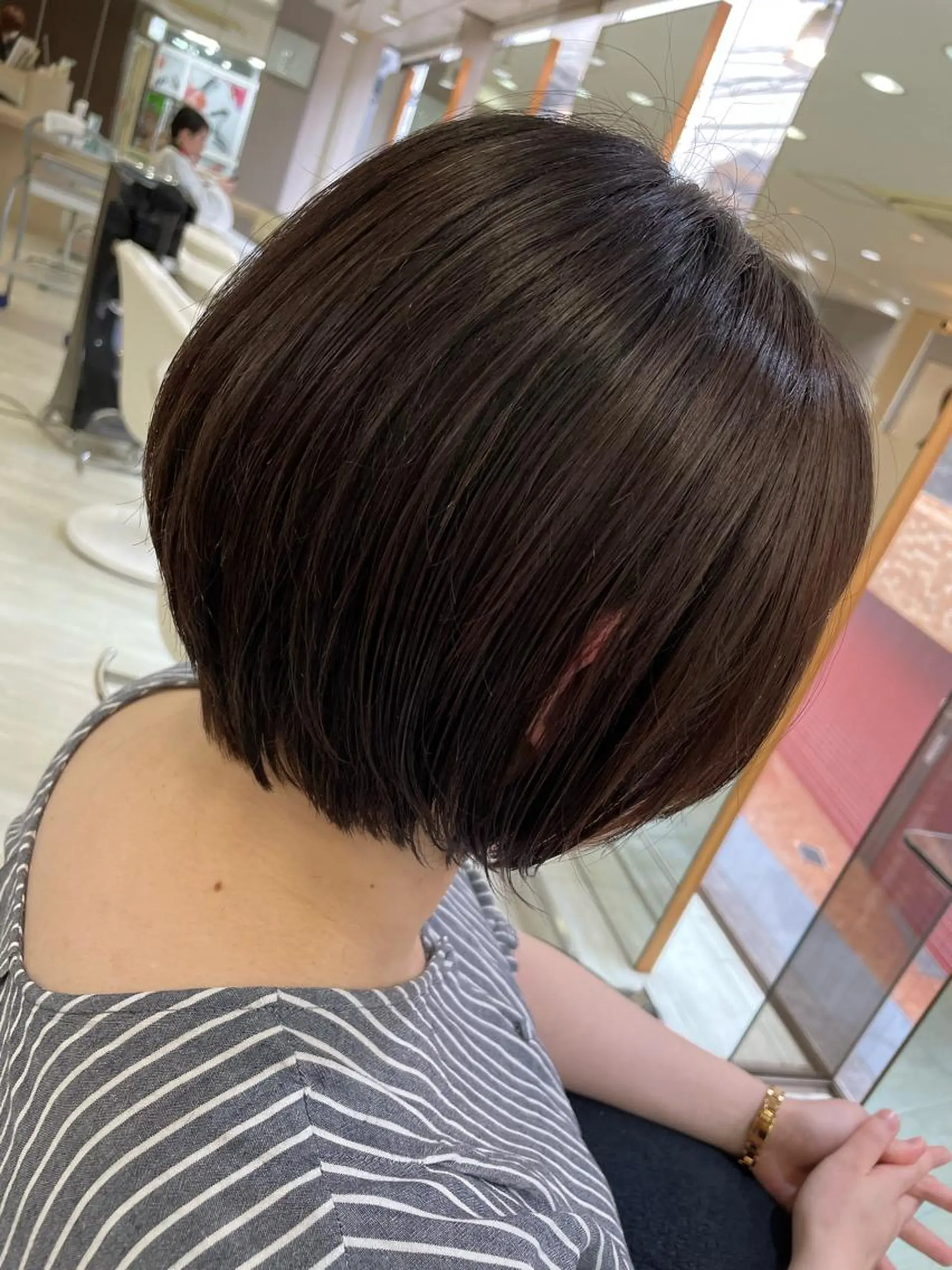 ショート カラー ショートボブ ボブ ショートヘア チーフデザイナー 西川凌史のヘアスタイル