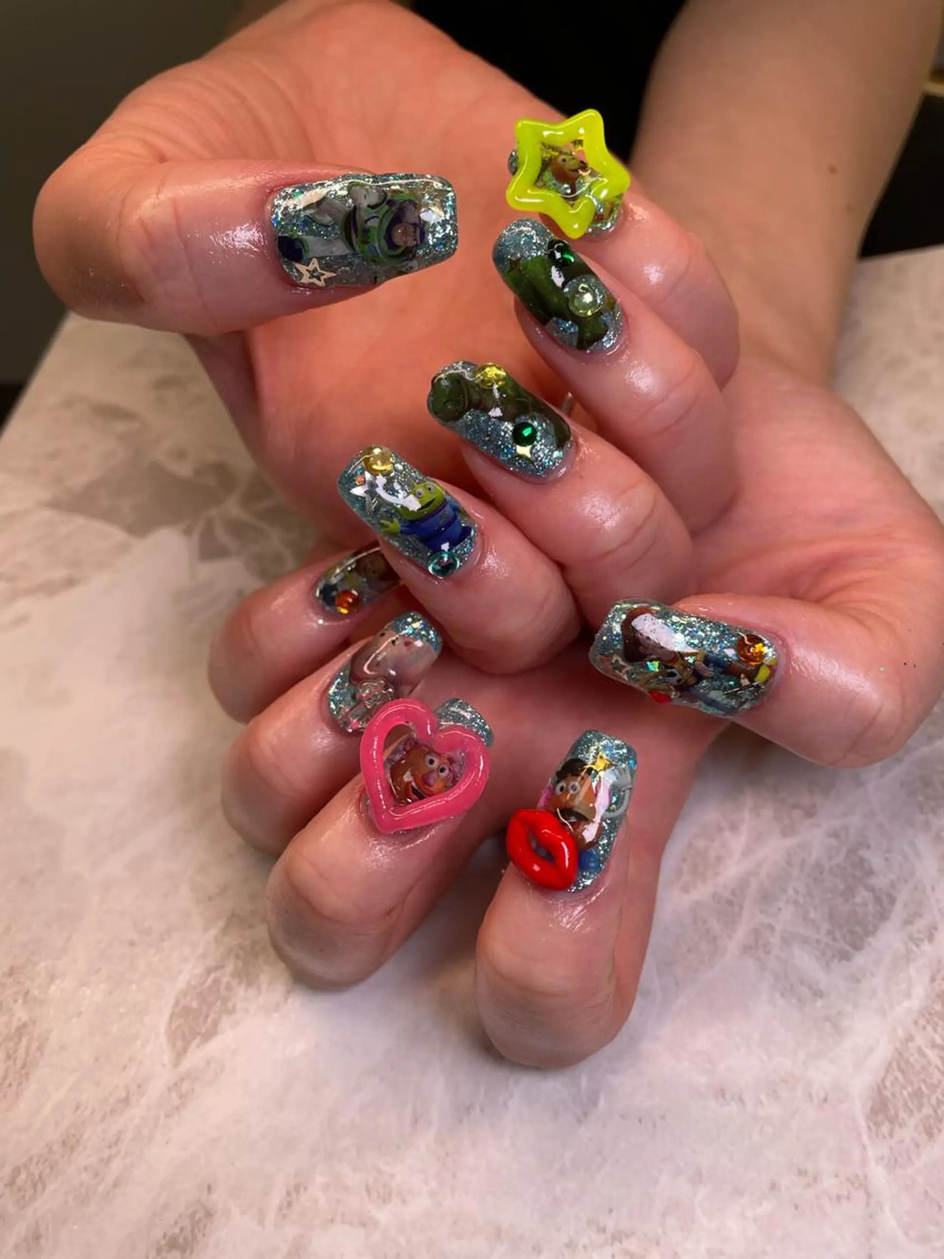 ネイル 持ち込み ハンドネイル YOUTH nails waxing所属・YOUTH natsumiのネイルデザイン