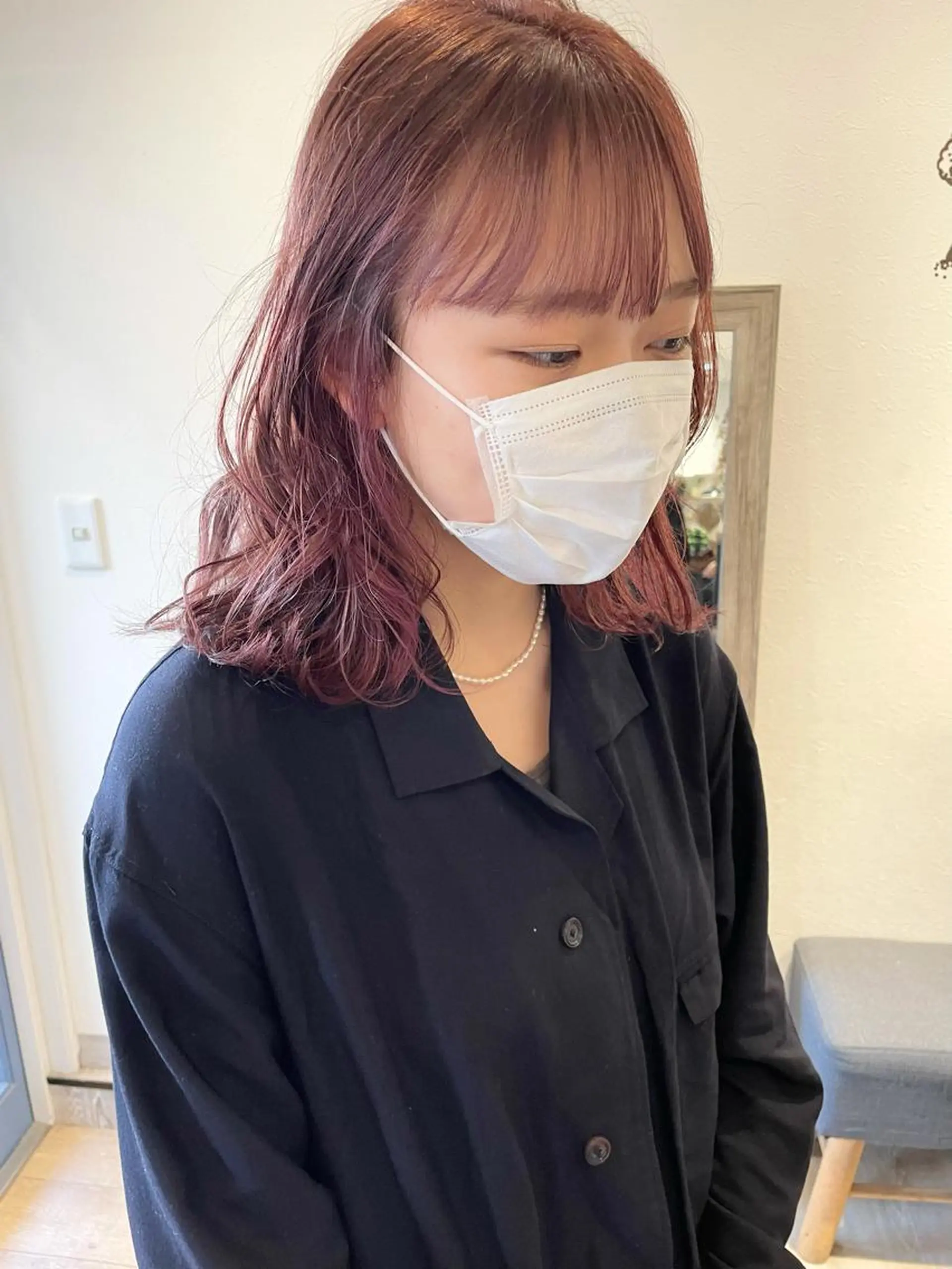 ミディアム カラー 🩰オリーブ/ ベージュ松本咲花🩰のヘアスタイル