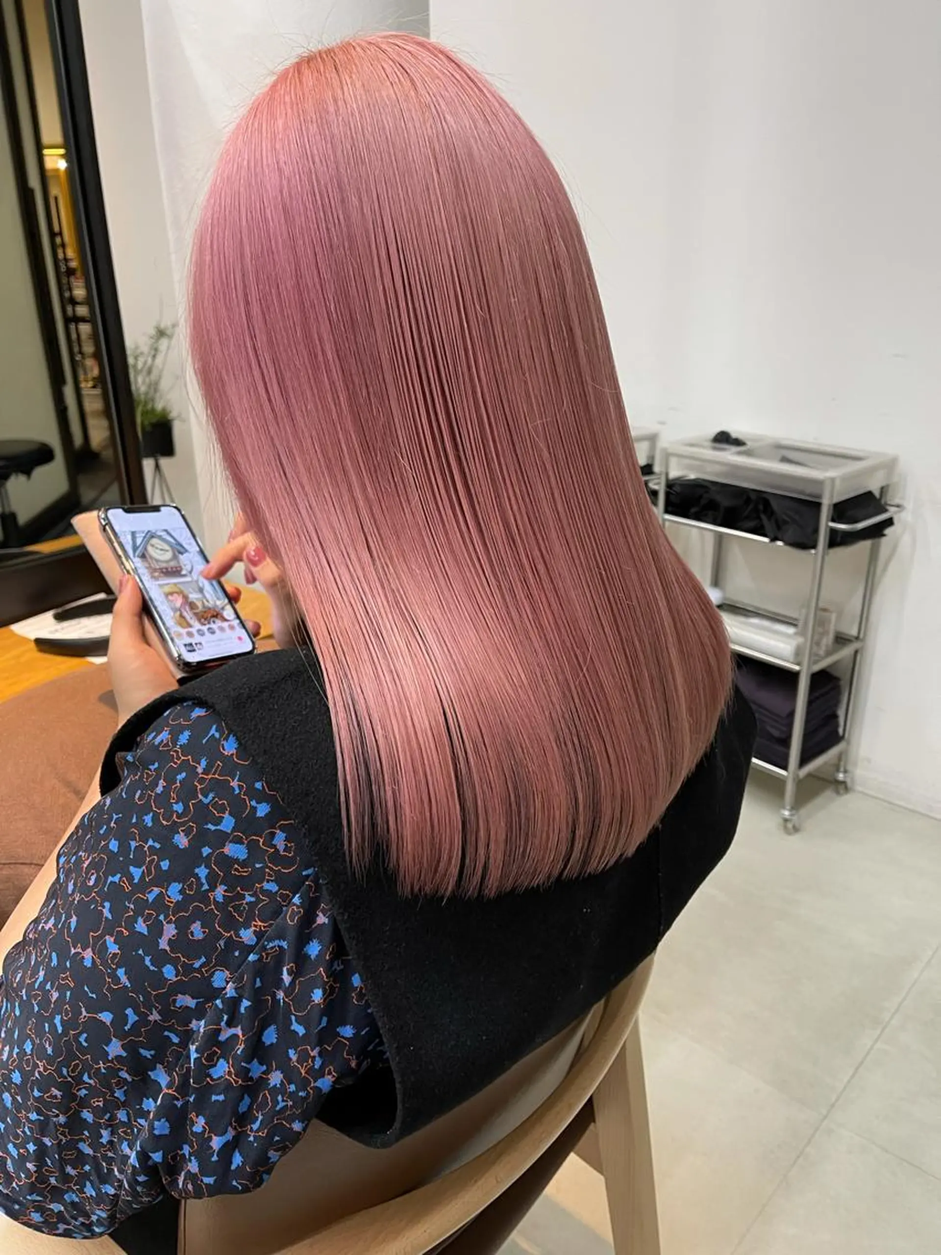 セミロング カラー ブリーチ mee.urawa所属・似合わせショート×透 明感/やじまたかしのヘアスタイル