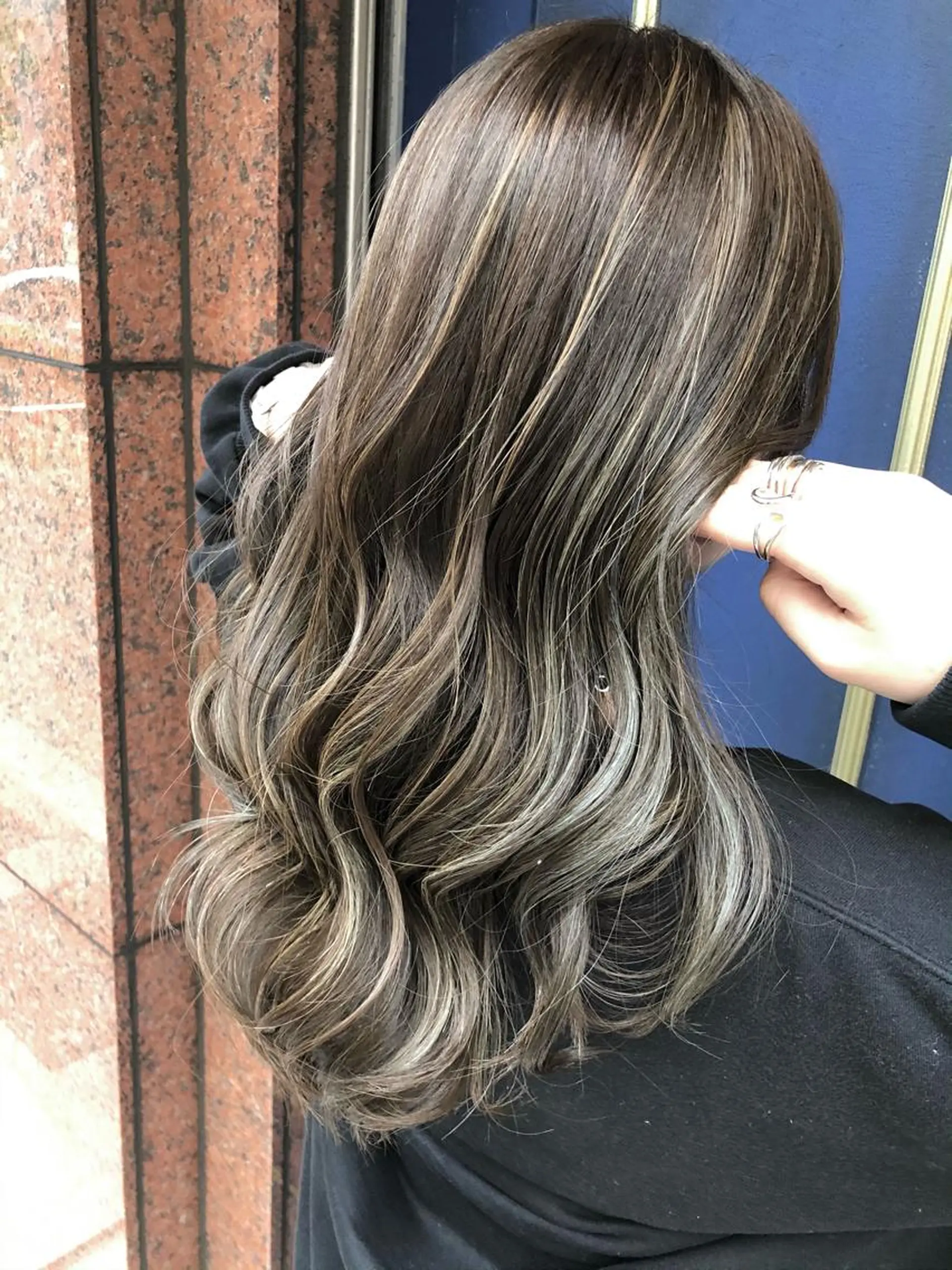 セミロング カラー ハイライトカラー ハイライト 💎清水隆宏💎 TOPSTYLISTのヘアスタイル