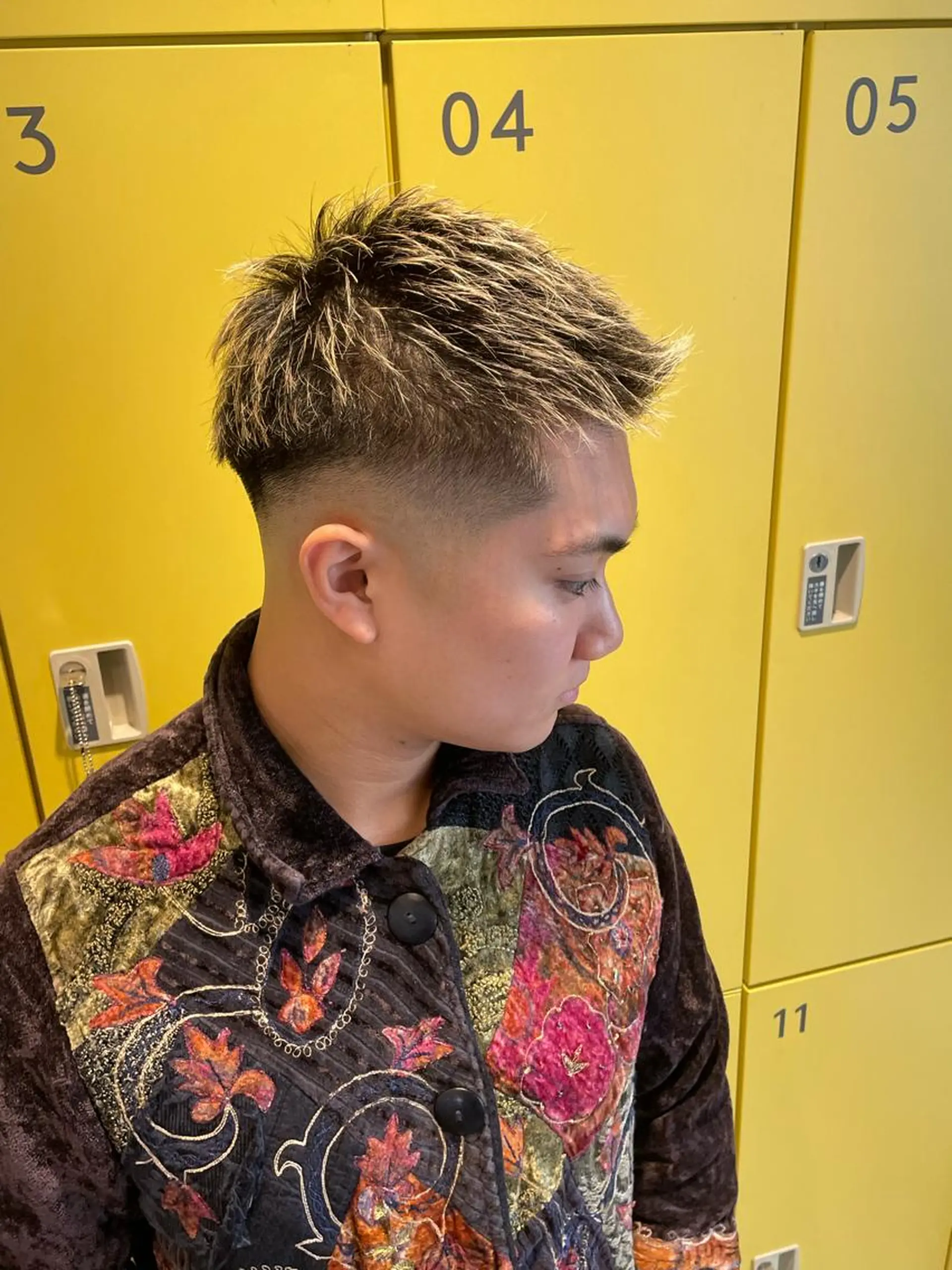 カラー メンズ フェードカット スキンフェード カット Le'a所属・渋谷/フェード/ 國分 翔のヘアスタイル