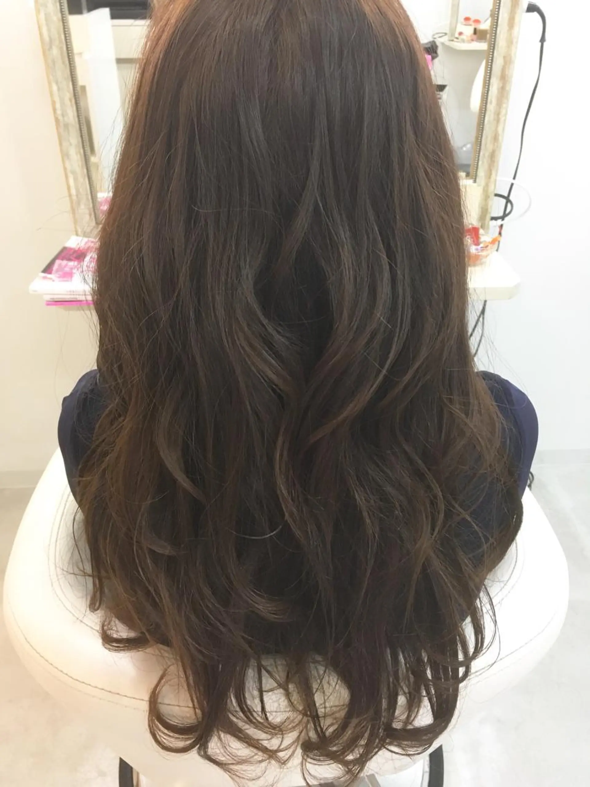 セミロング ロング カラー ブリーチ ハイライトカラー ブリーチなしカラー ハイライト 髪質改善 中川　翔のヘアスタイル