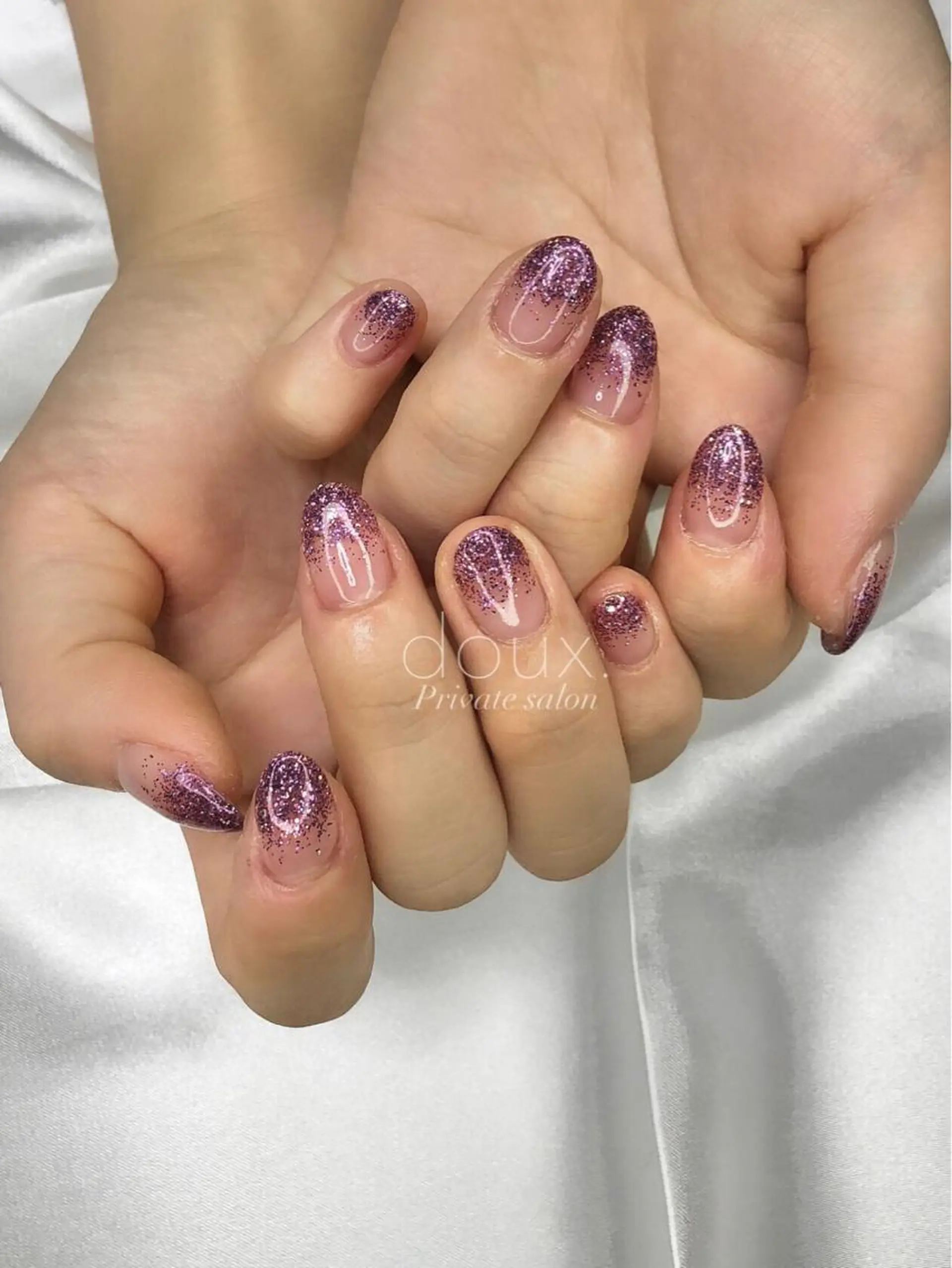 ネイル ラメ(グリッター) ラメグラデーション パープル doux. nailのネイルデザイン