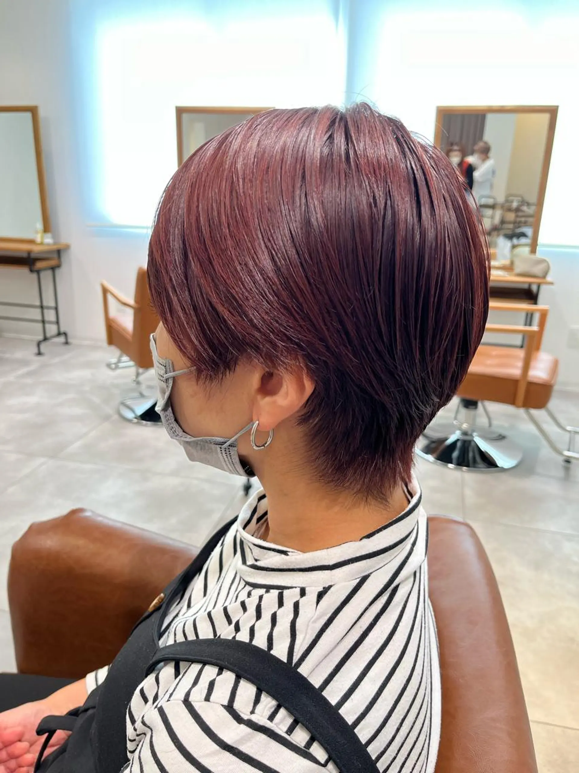 ショート カラー アッシュ ベージュカラー ブリーチ ケアブリーチ ダブルカラー 🌼あんなtrend color🌼のヘアスタイル