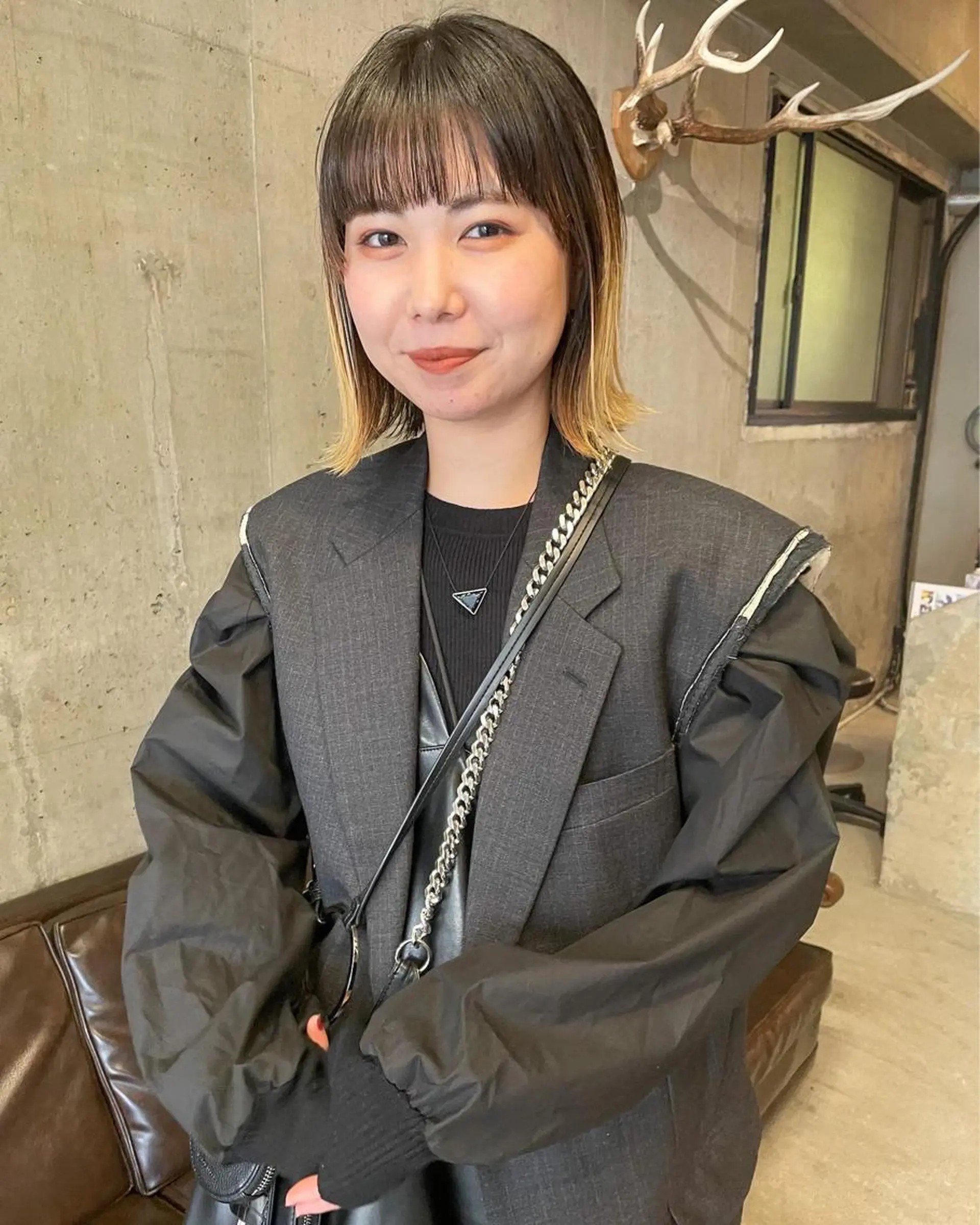 ミディアム カラー パーマ/レイヤー 岩山丈一郎のヘアスタイル