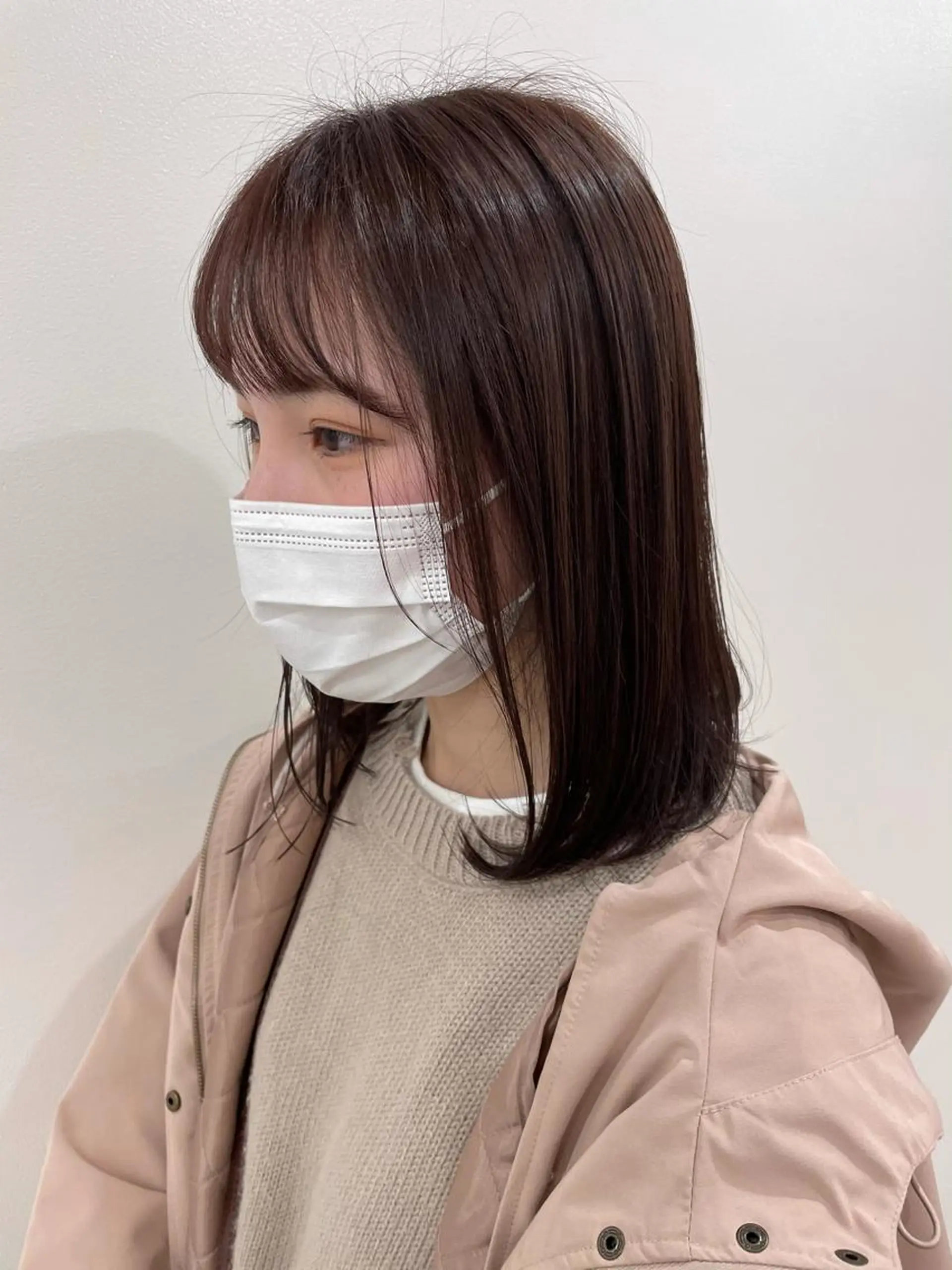 ミディアム カラー akane .のヘアスタイル