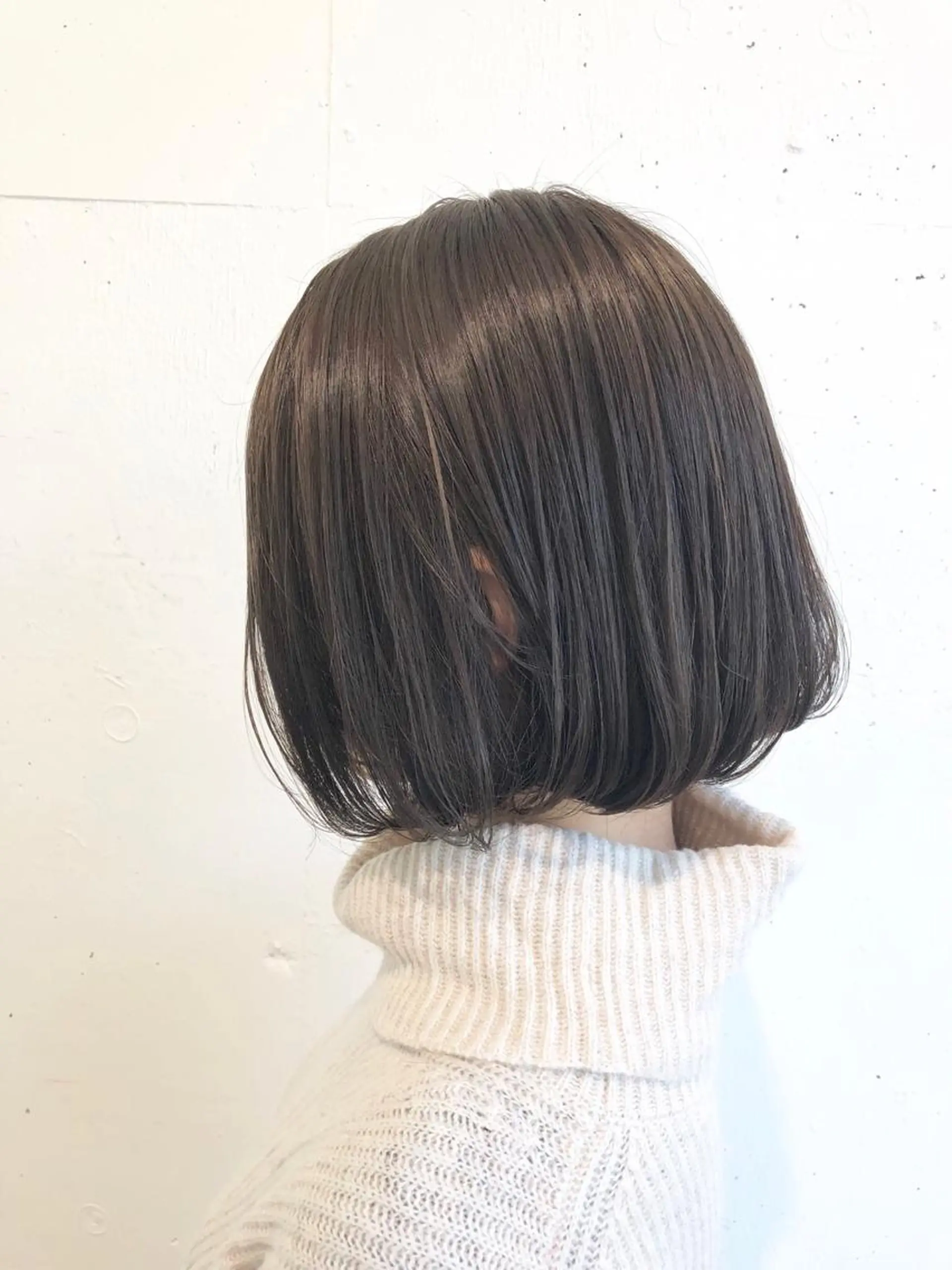 ミディアム カラー グレージュ イルミナカラー Amber所属・山形 光輪子のヘアスタイル