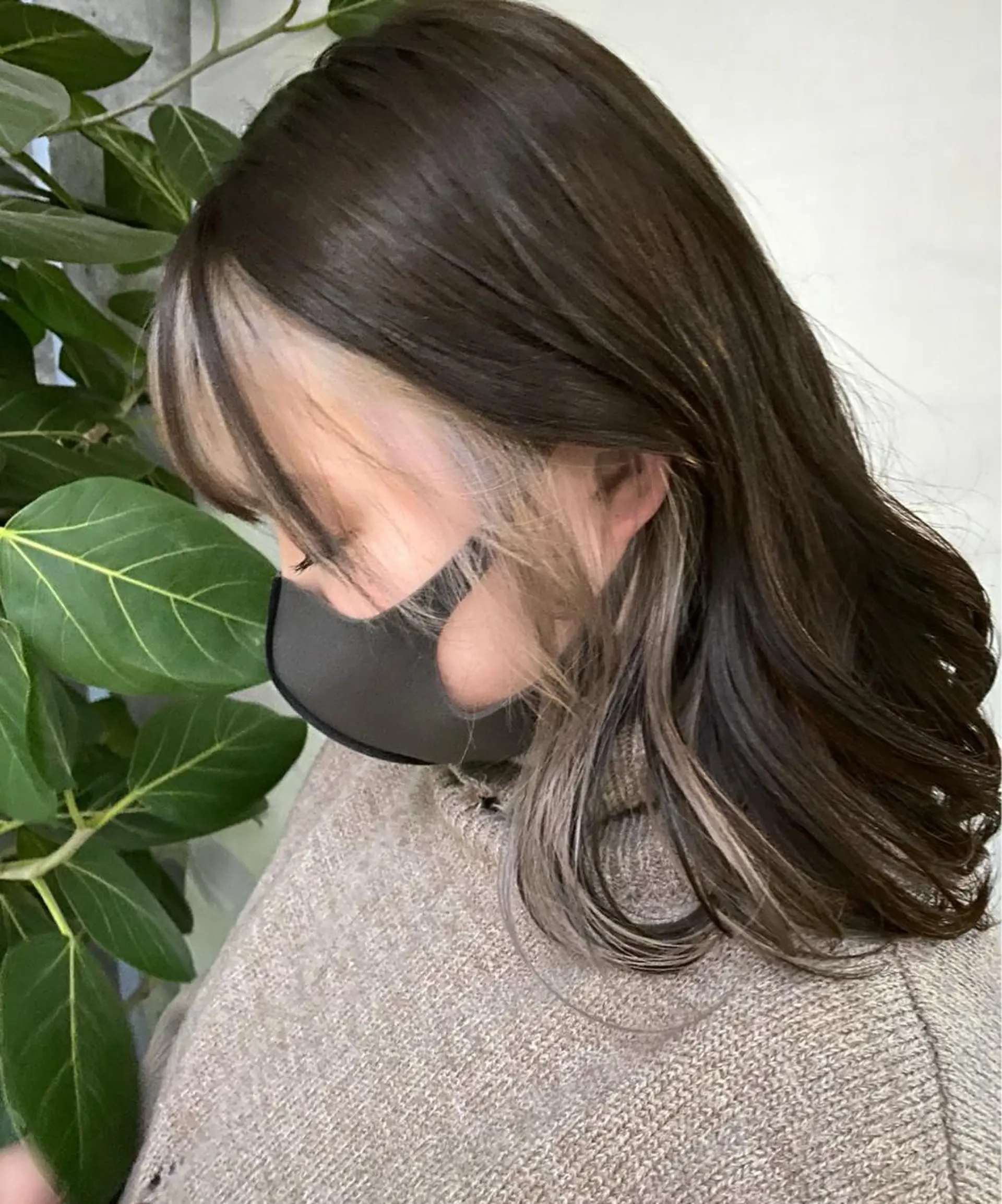 セミロング カラー ベージュカラー ホワイトベージュ clomus所属・YUKA艶髪 🌸寛ぎ部屋のヘアスタイル